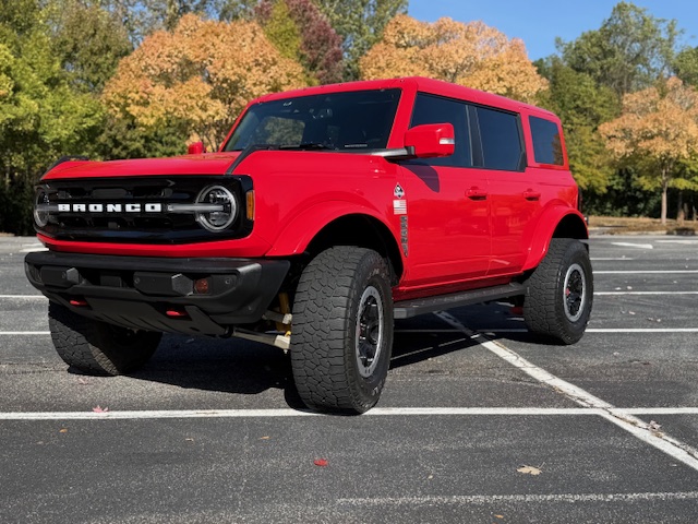 2024 Ford Bronco Outer Banks