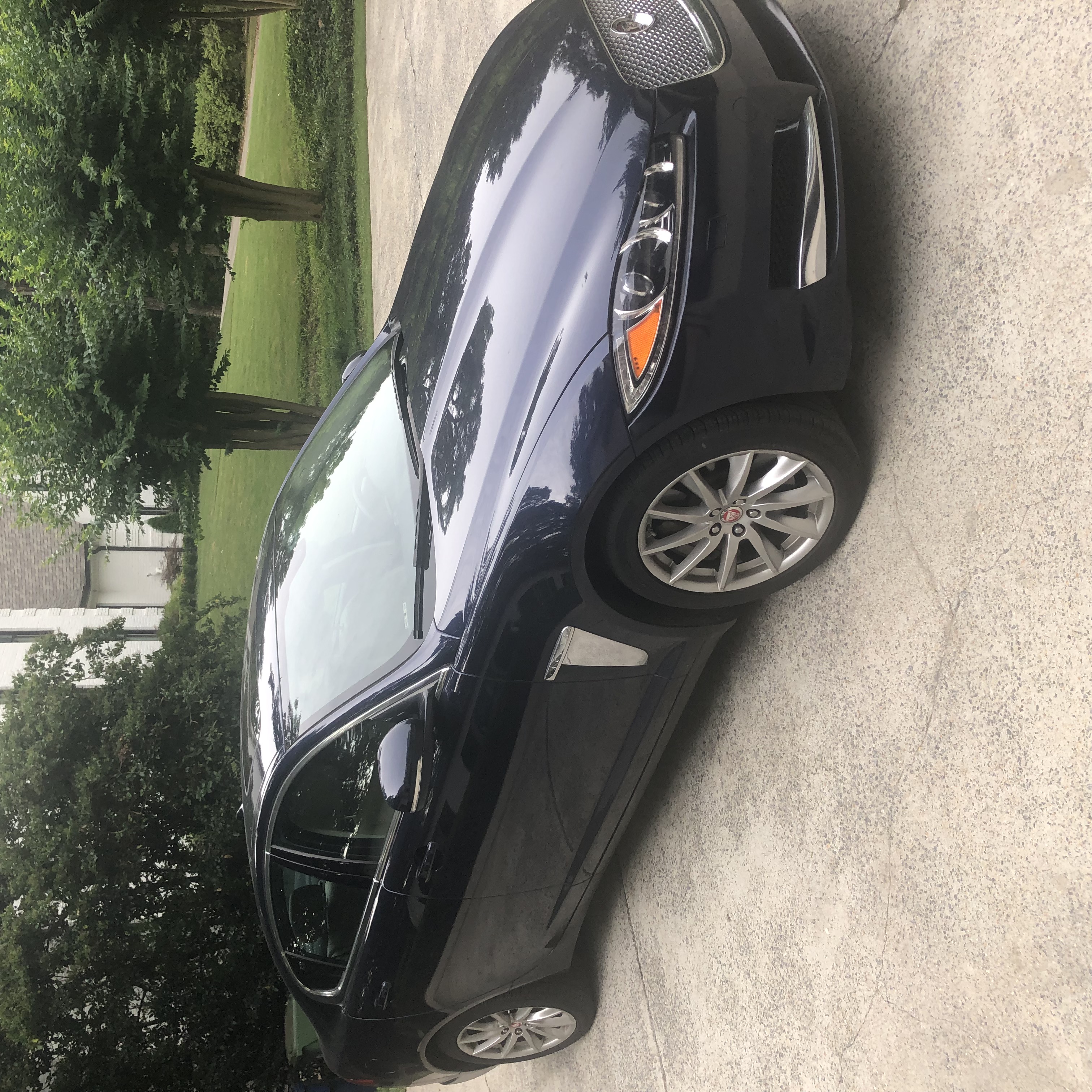 Used 2015 Jaguar XF Premium