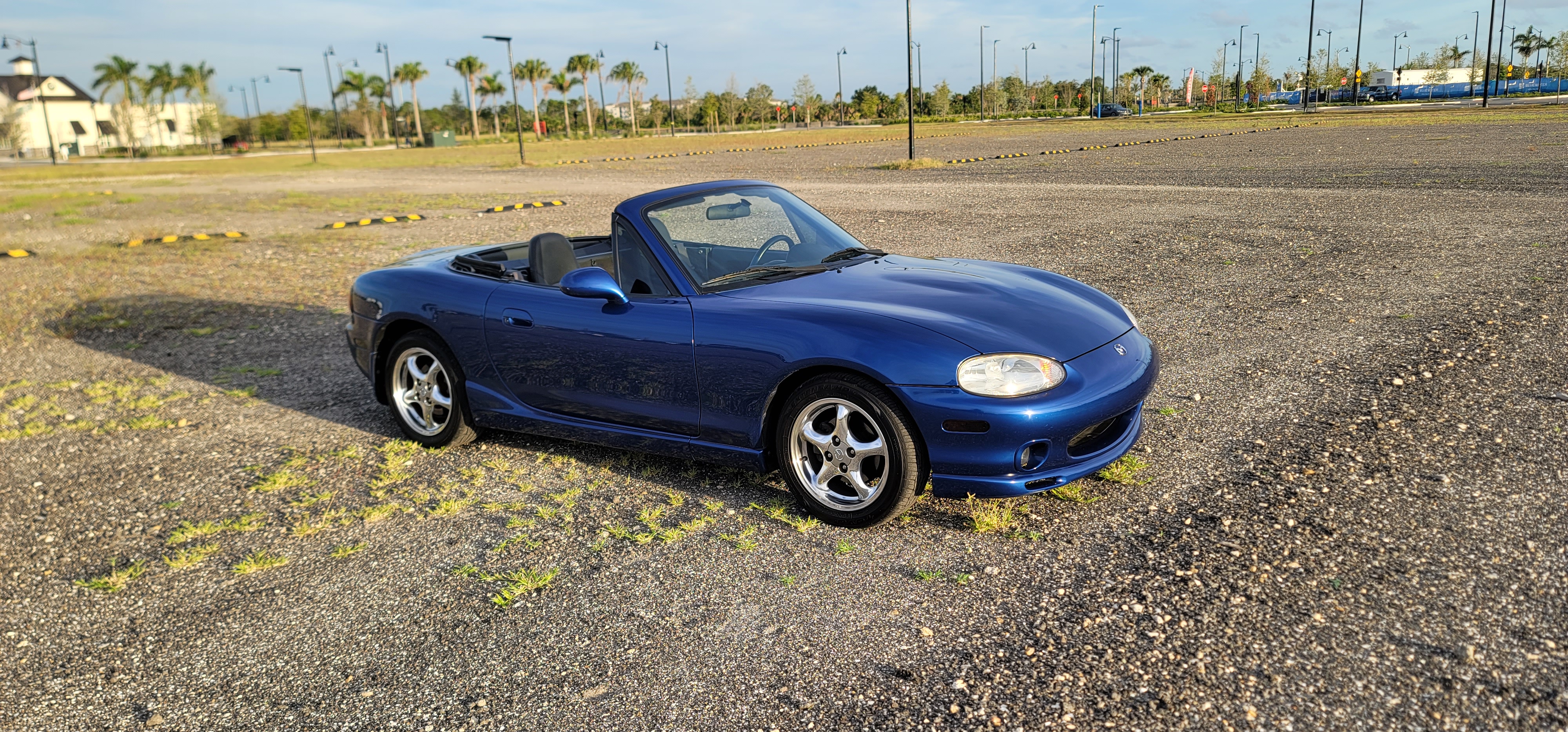Used 1999 MAZDA MX-5 Miata 10th Anniversary Edition for Sale