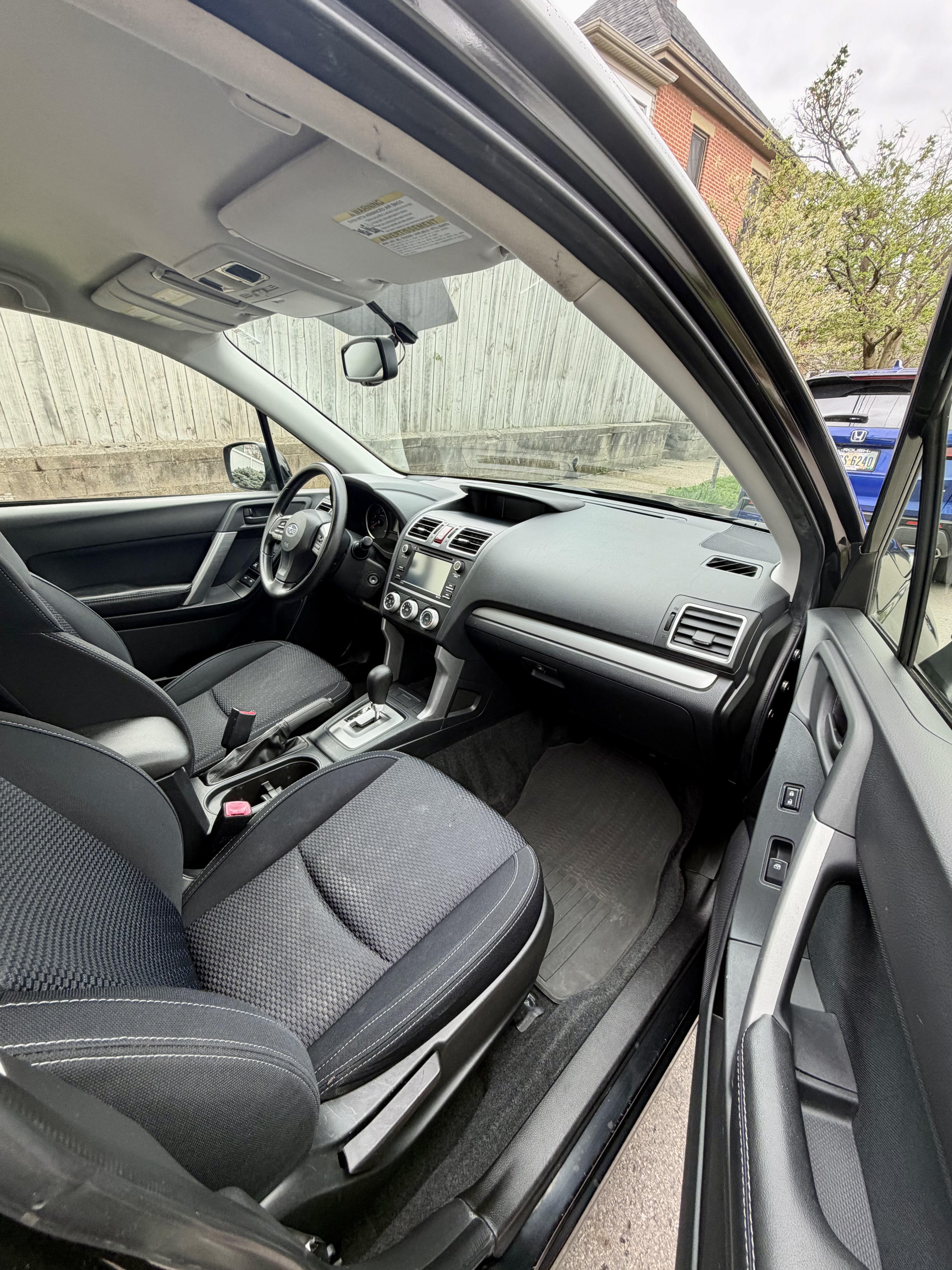 2016 Subaru Forester 2.5i