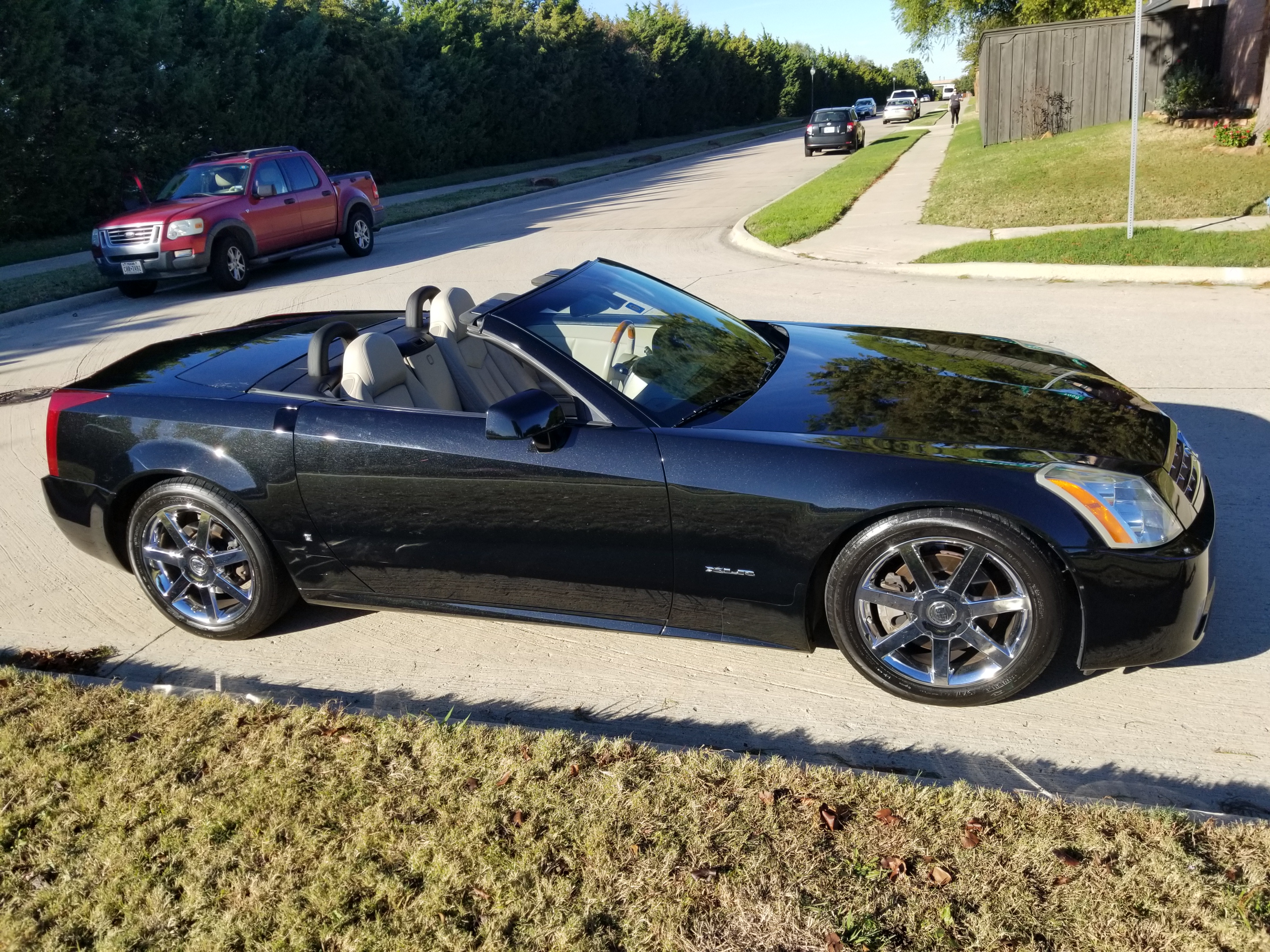 Used 2006 Cadillac XLR