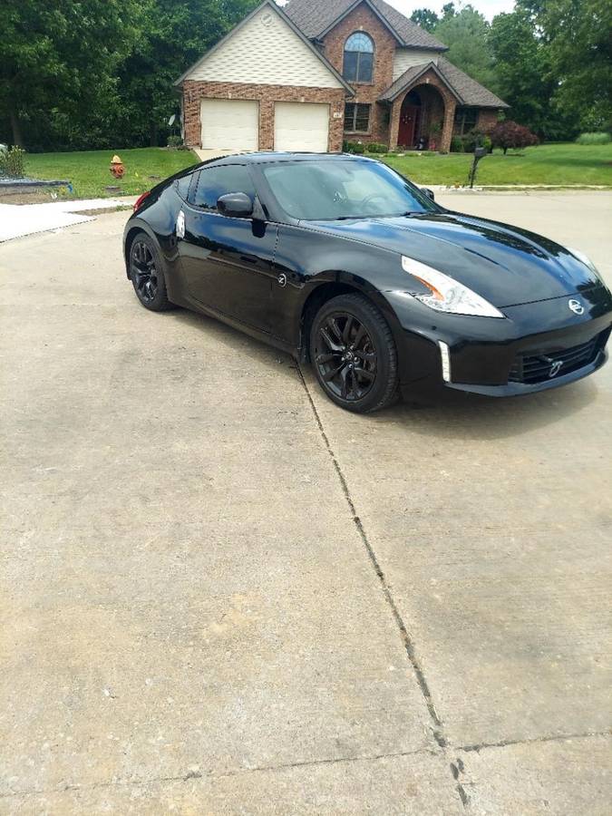 Used 2017 Nissan 370Z Coupe