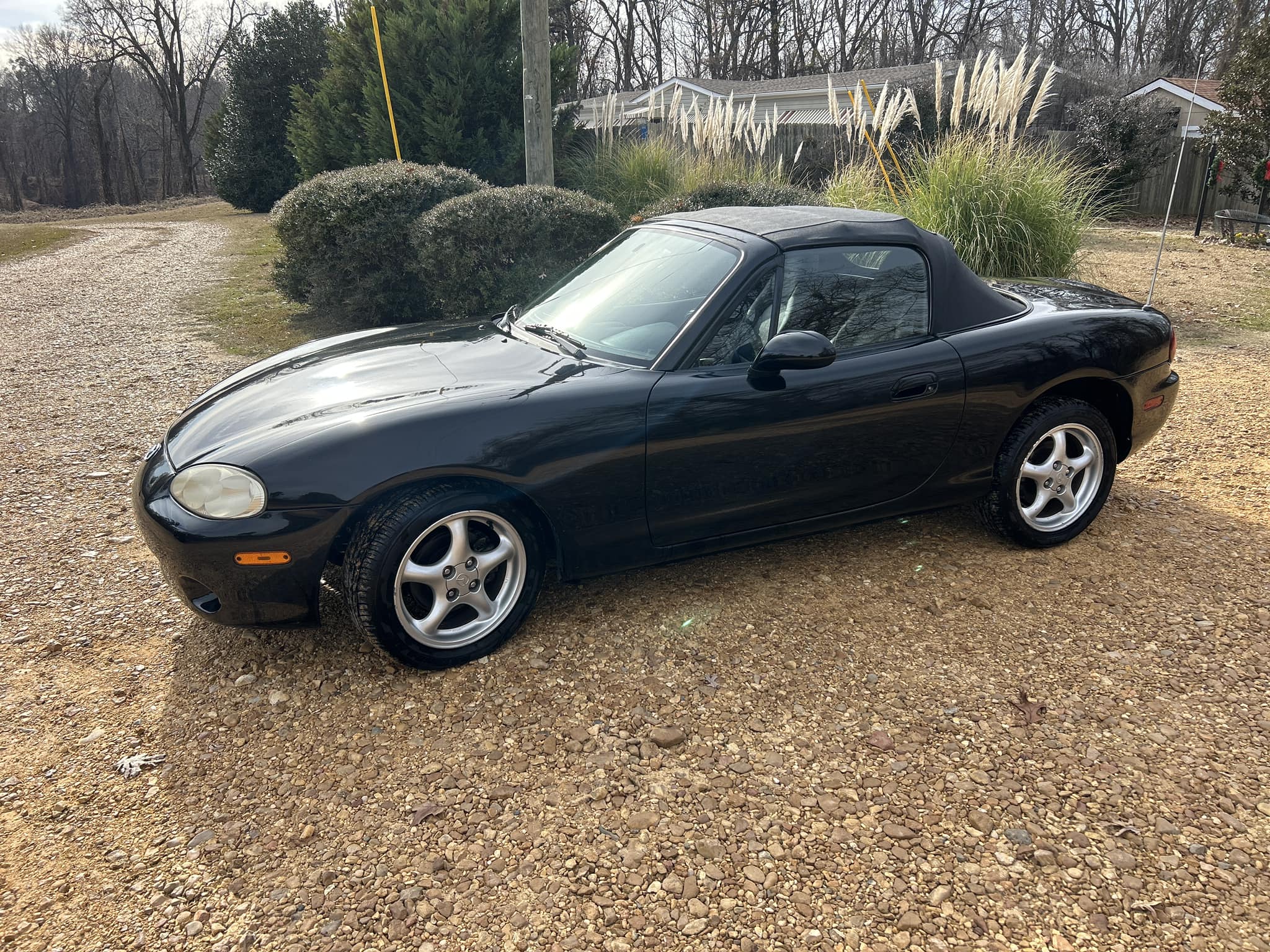 Used 2002 MAZDA MX-5 Miata LS