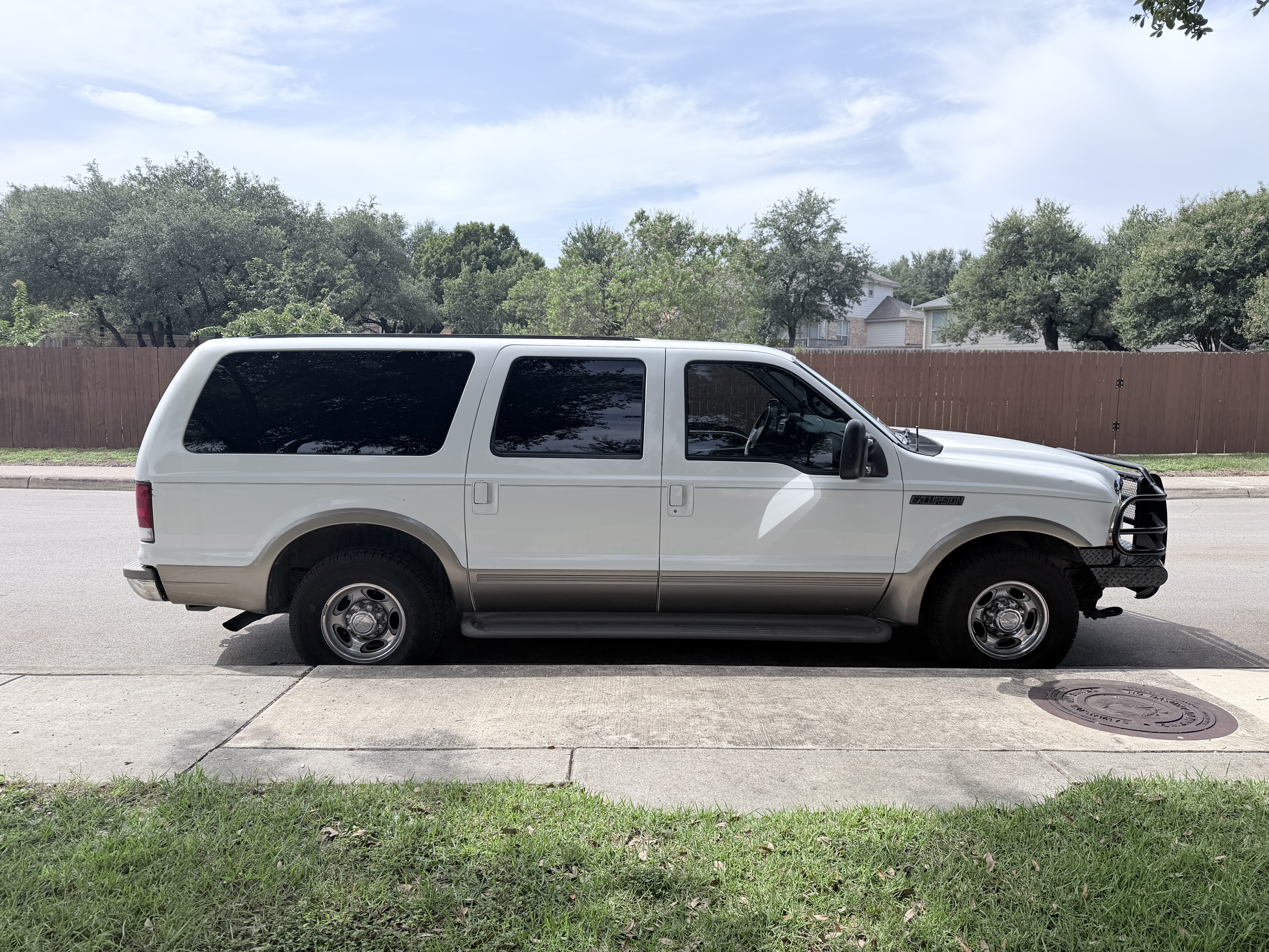 Used 2000 Ford Excursion Limited