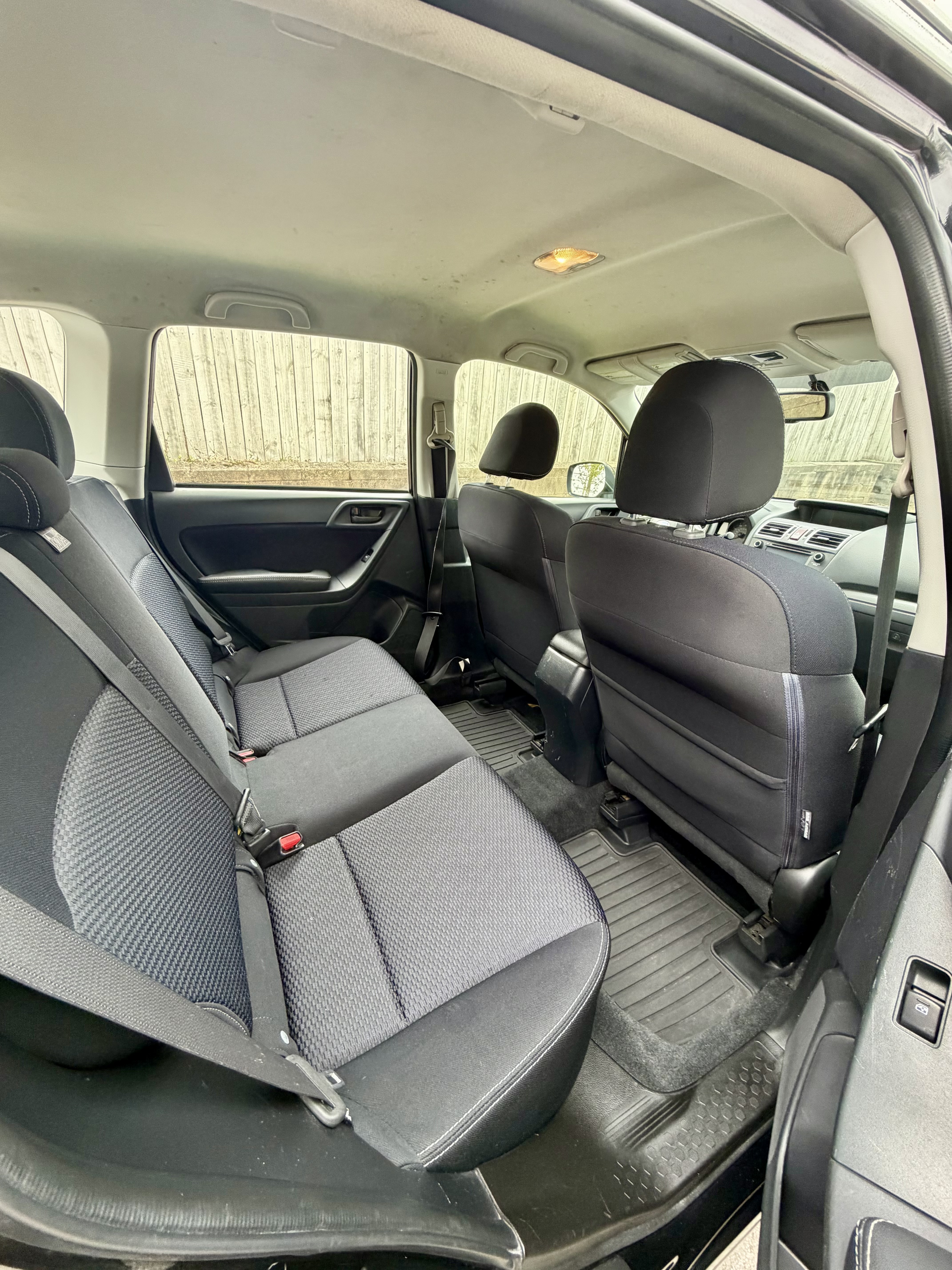 2016 Subaru Forester 2.5i