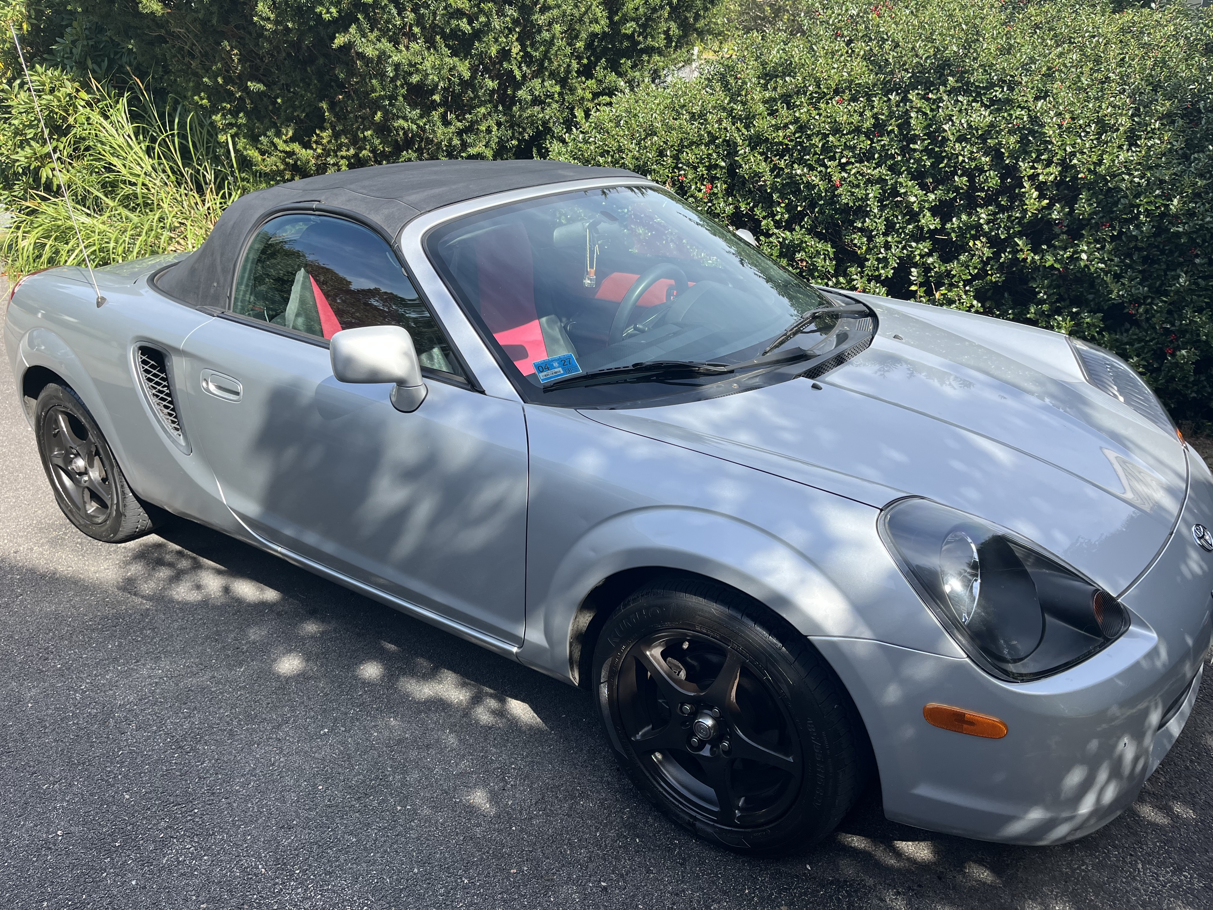 Used 2000 Toyota MR2
