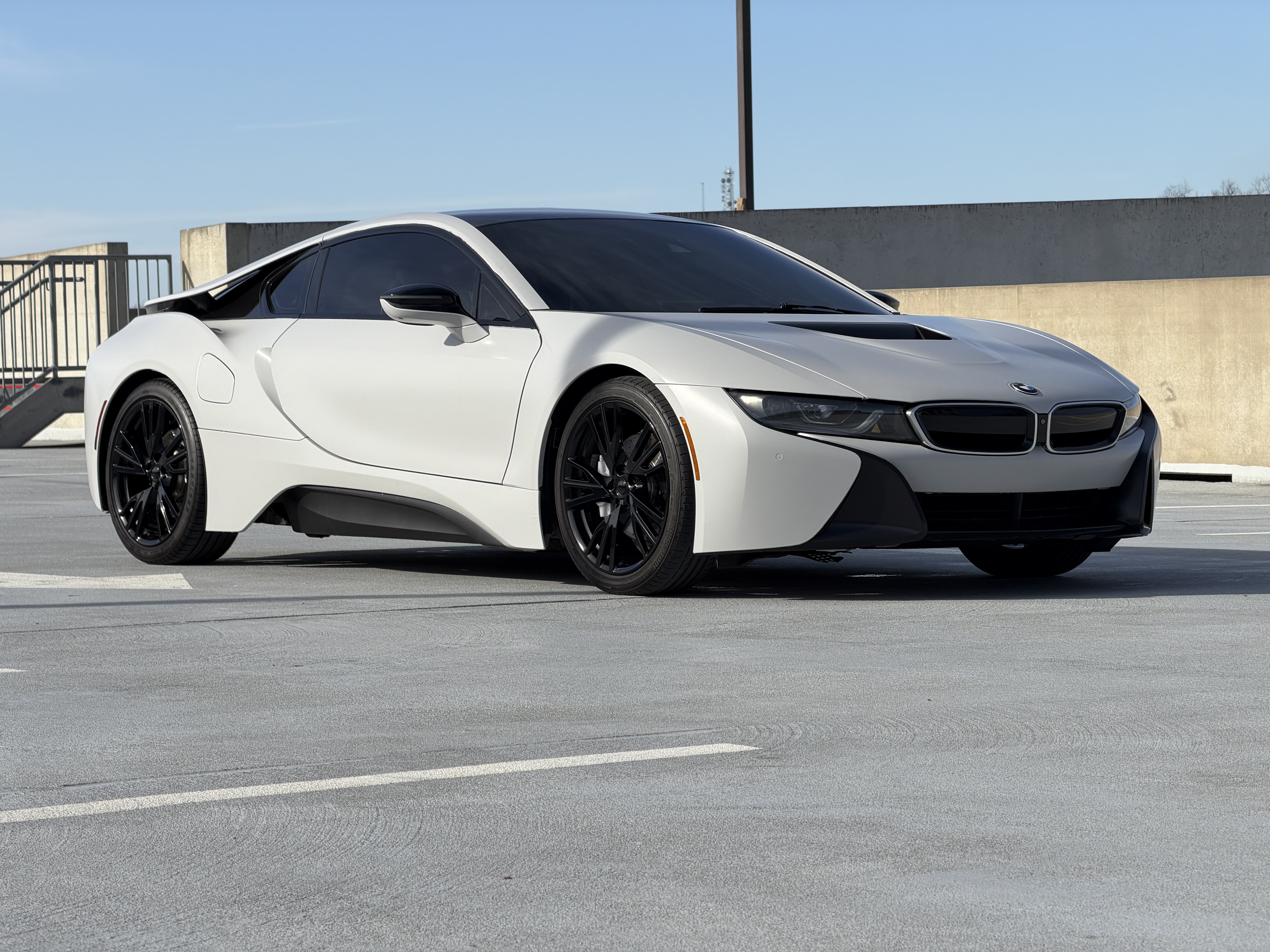 Used 2017 BMW i8
