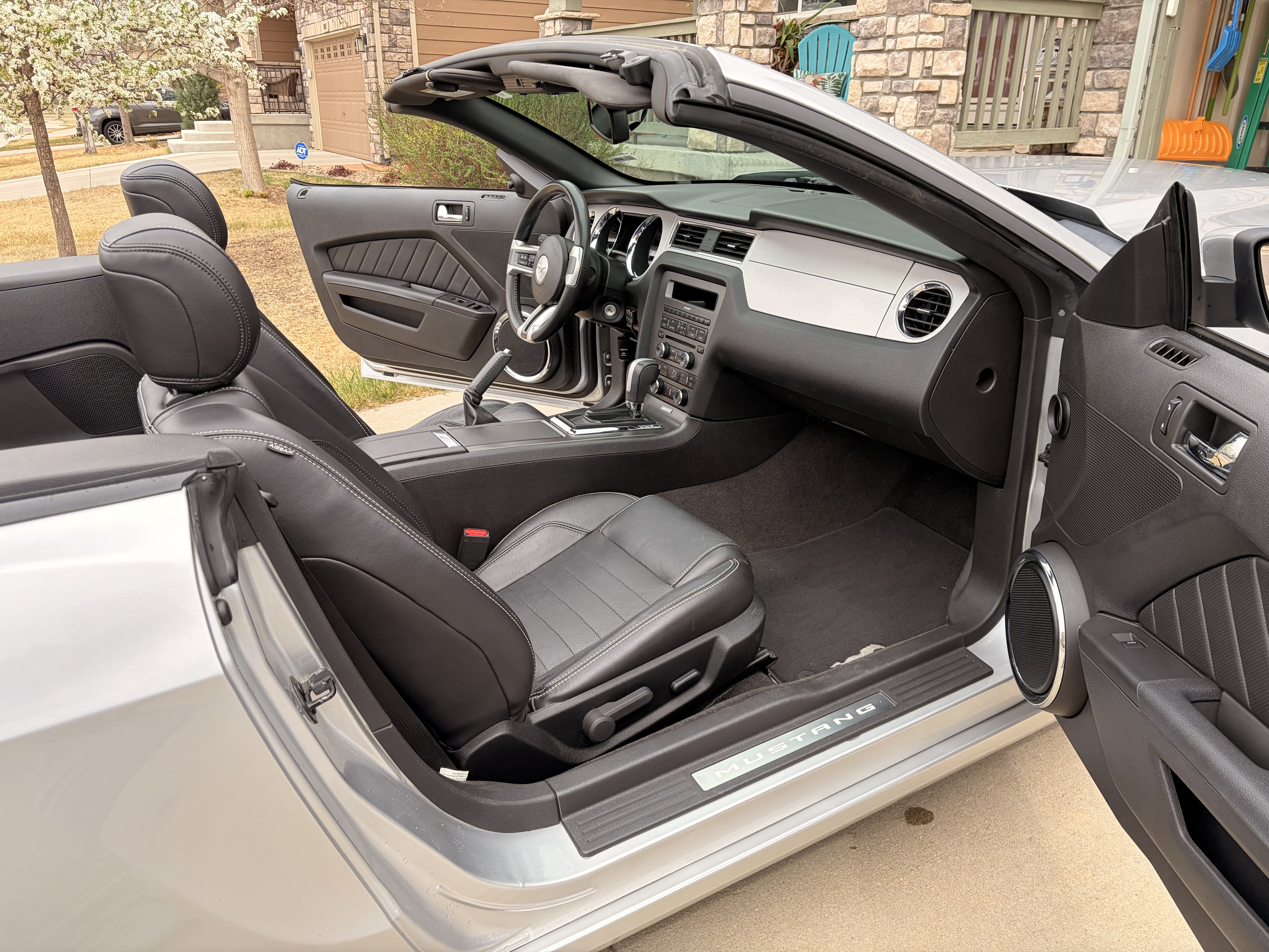 2013 Ford Mustang Premium