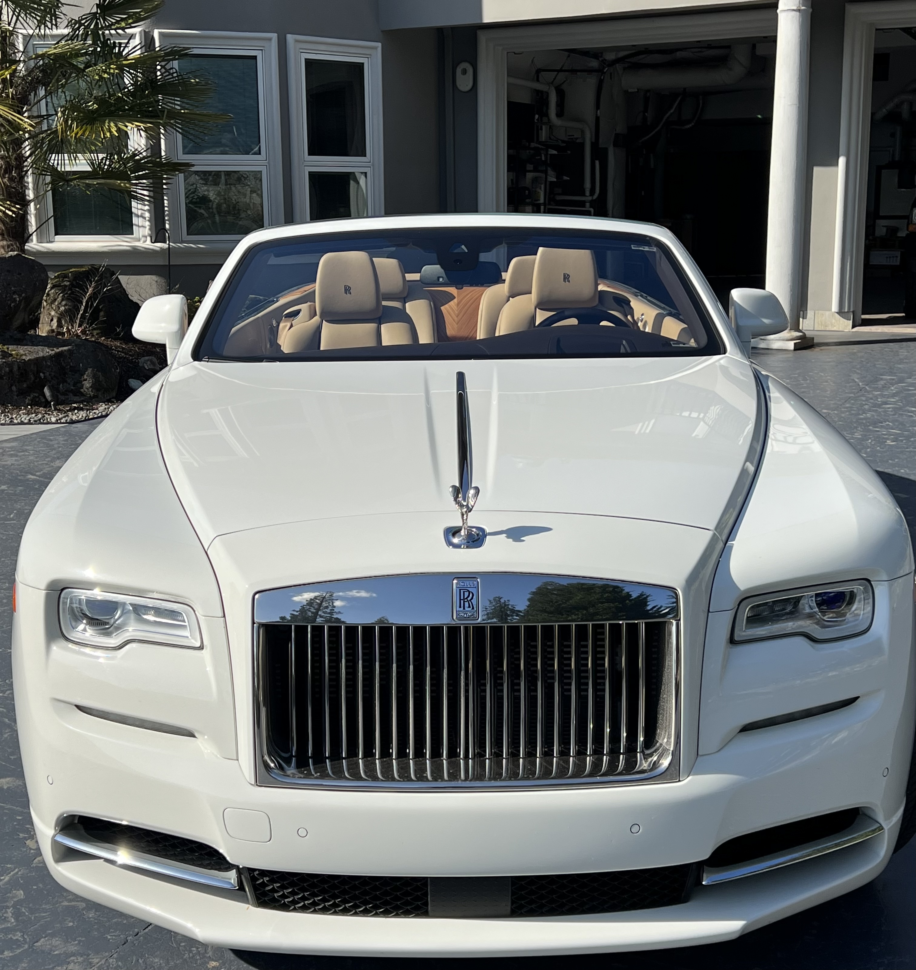 RollsRoyce Ghost debuts in Vancouver  Canadian Auto Dealer