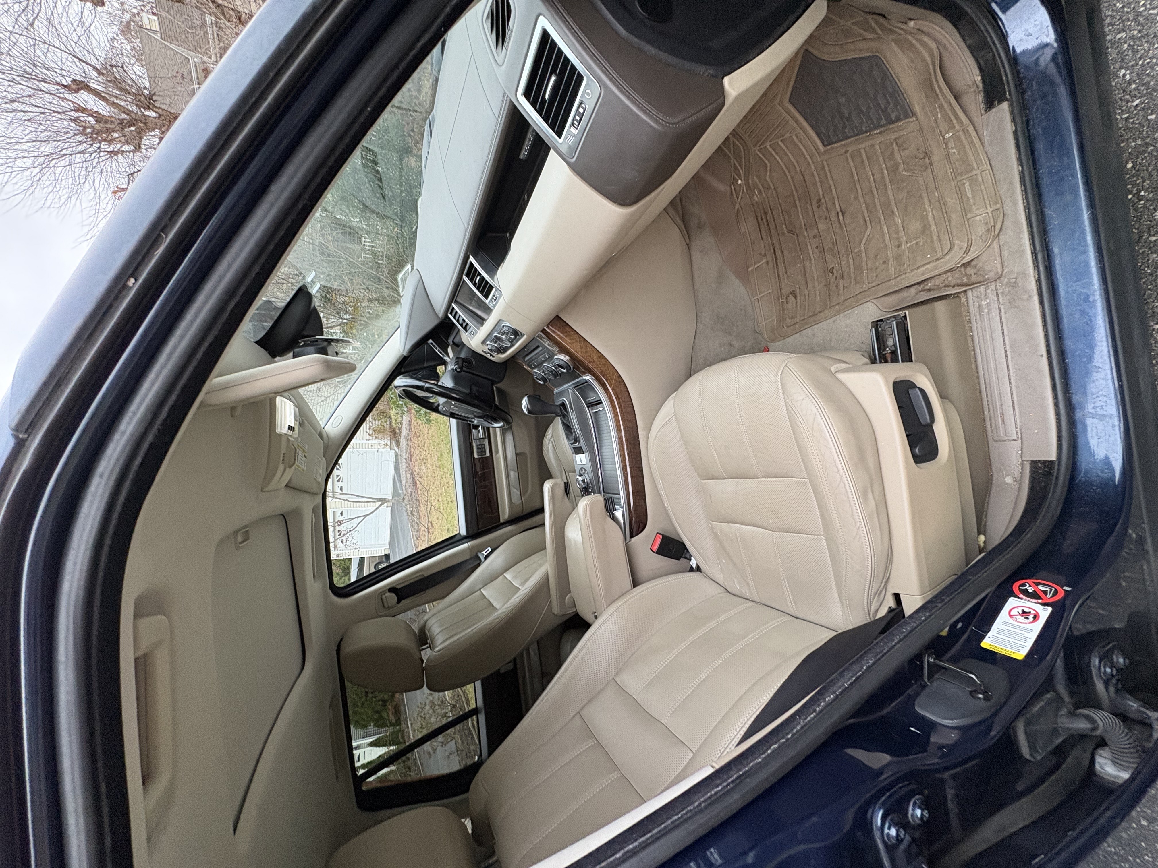 Used 2011 Land Rover Range Rover Sport HSE LUX