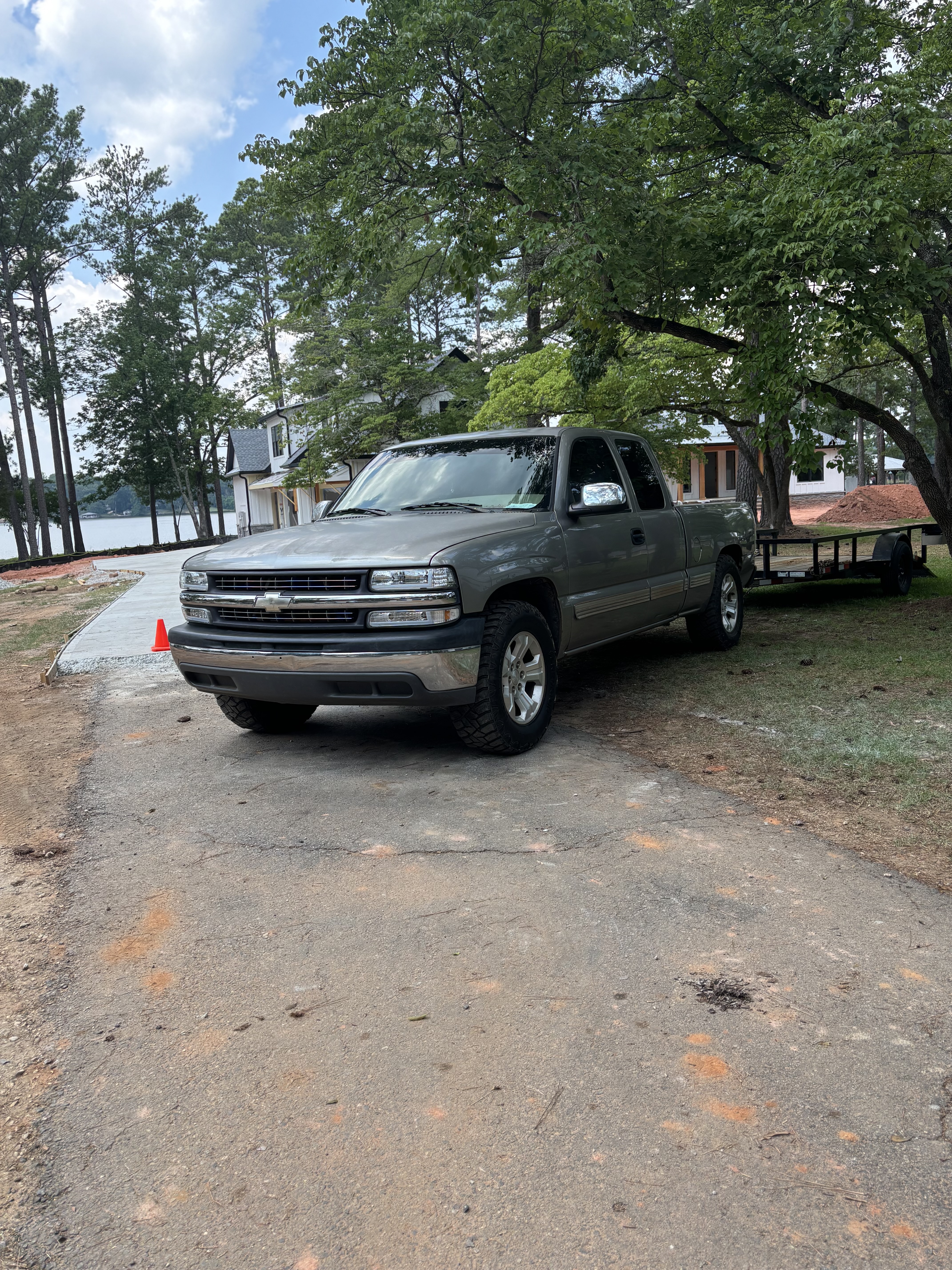 2002 Chevrolet Silverado 1500 LS