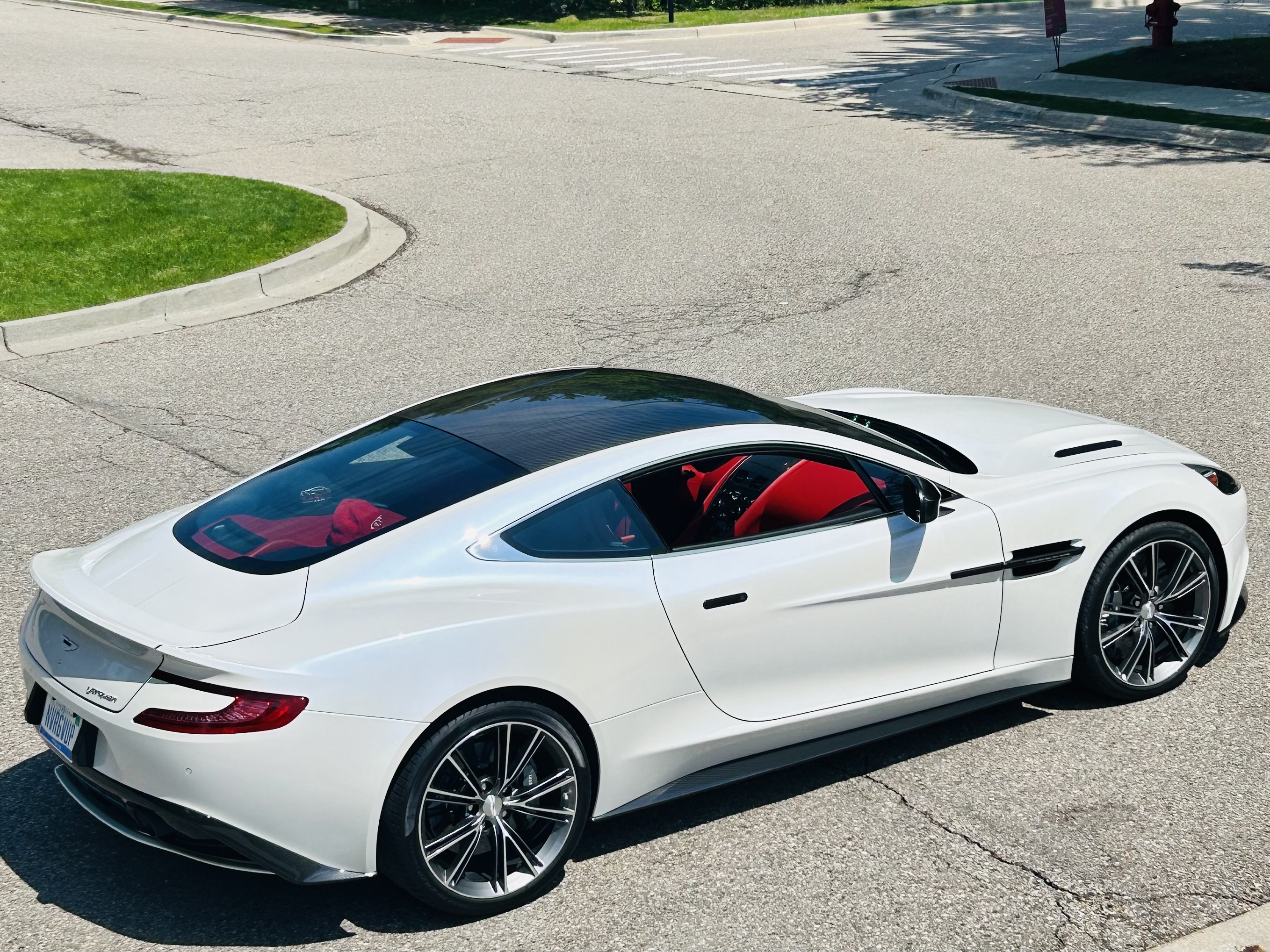 Used 2014 Aston Martin Vanquish Coupe
