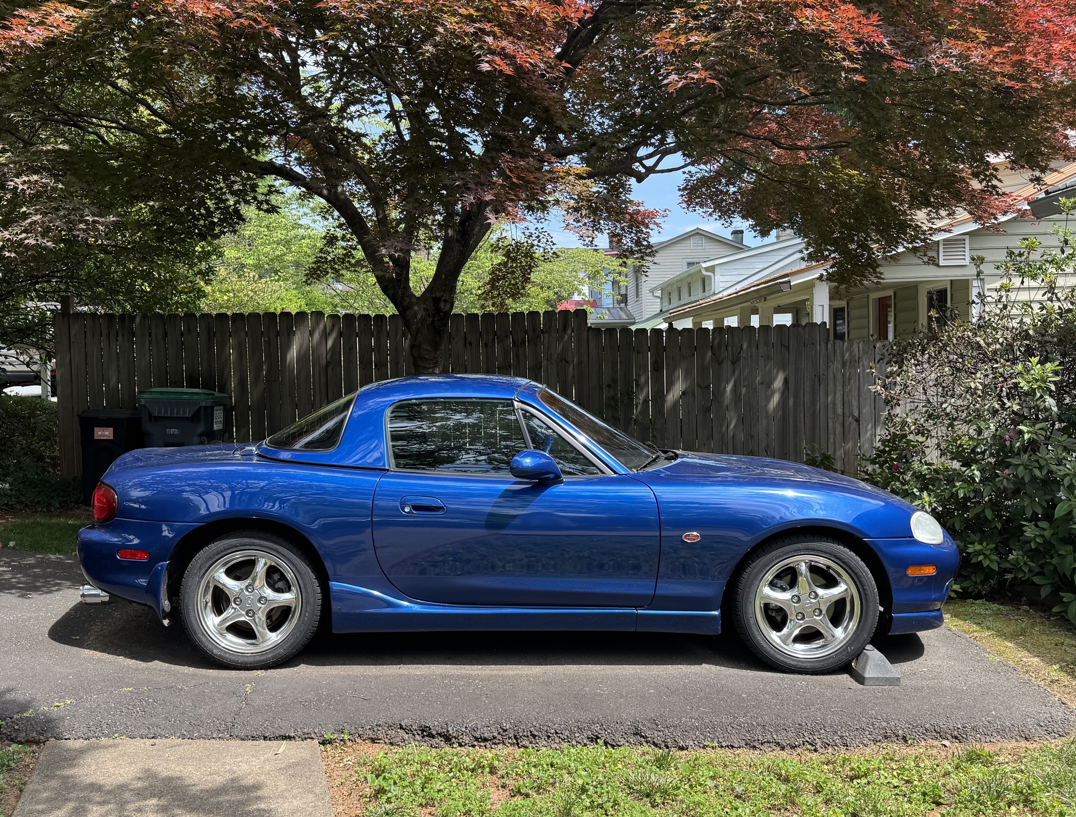 Used MAZDA MX-5 Miata 10th Anniversary Edition for Sale - Kelley