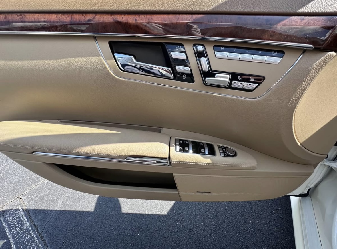 2010 Mercedes-Benz S 550 S 550 Sedan 4D