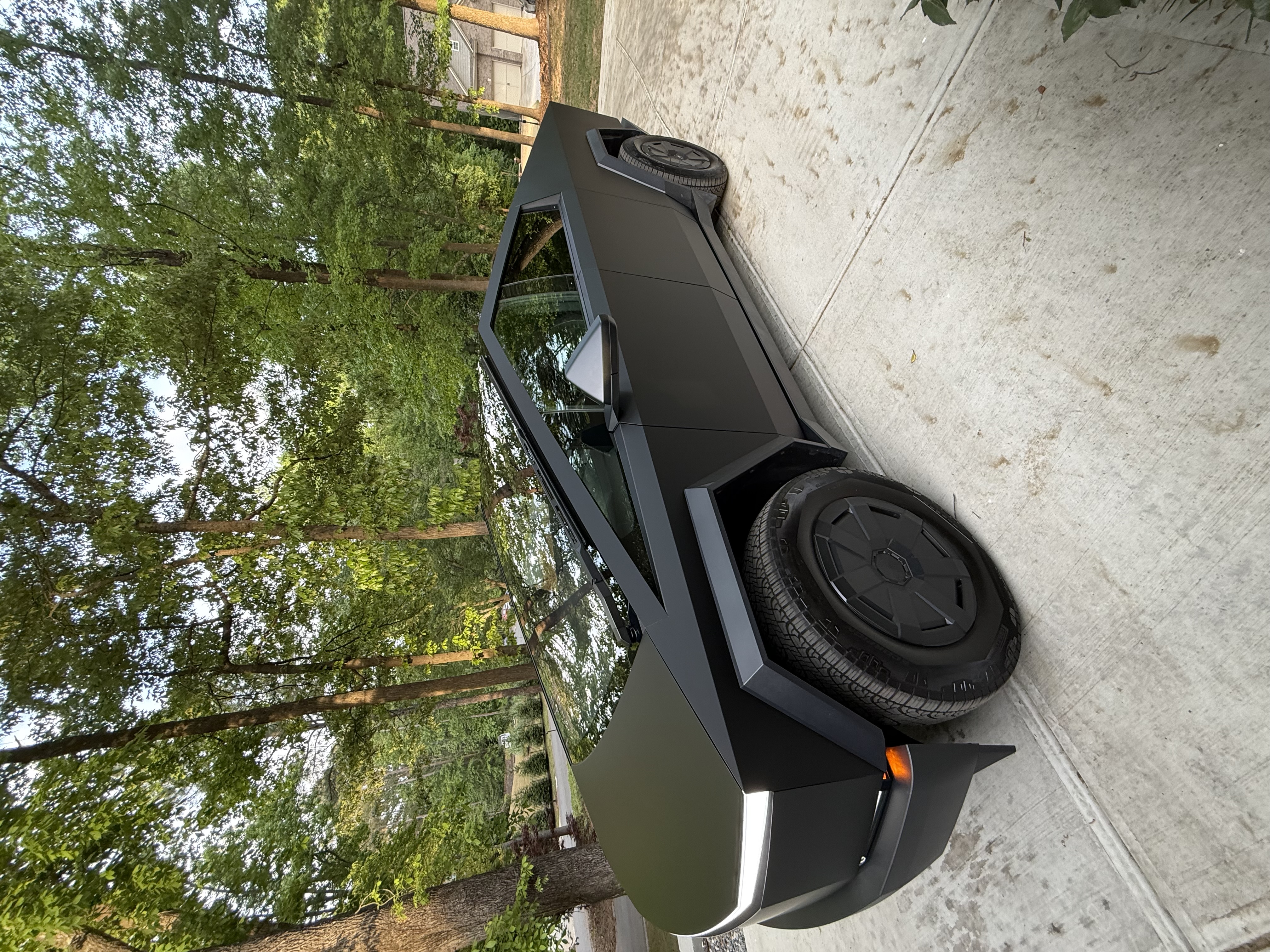 2025 Tesla Cybertruck AWD Crew Cab