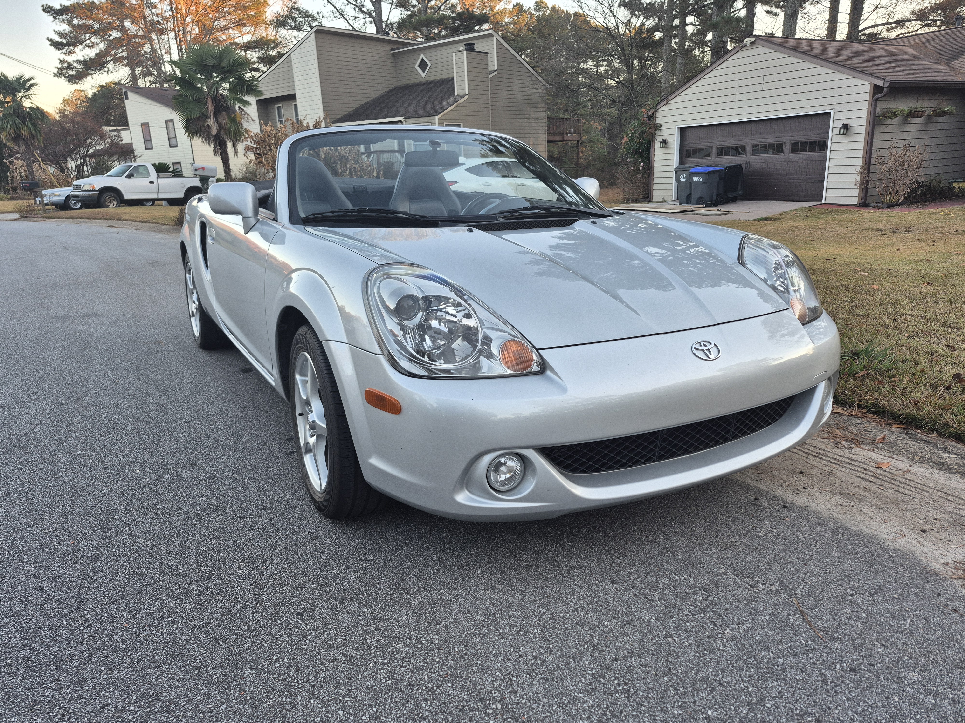 Used 2005 Toyota MR2