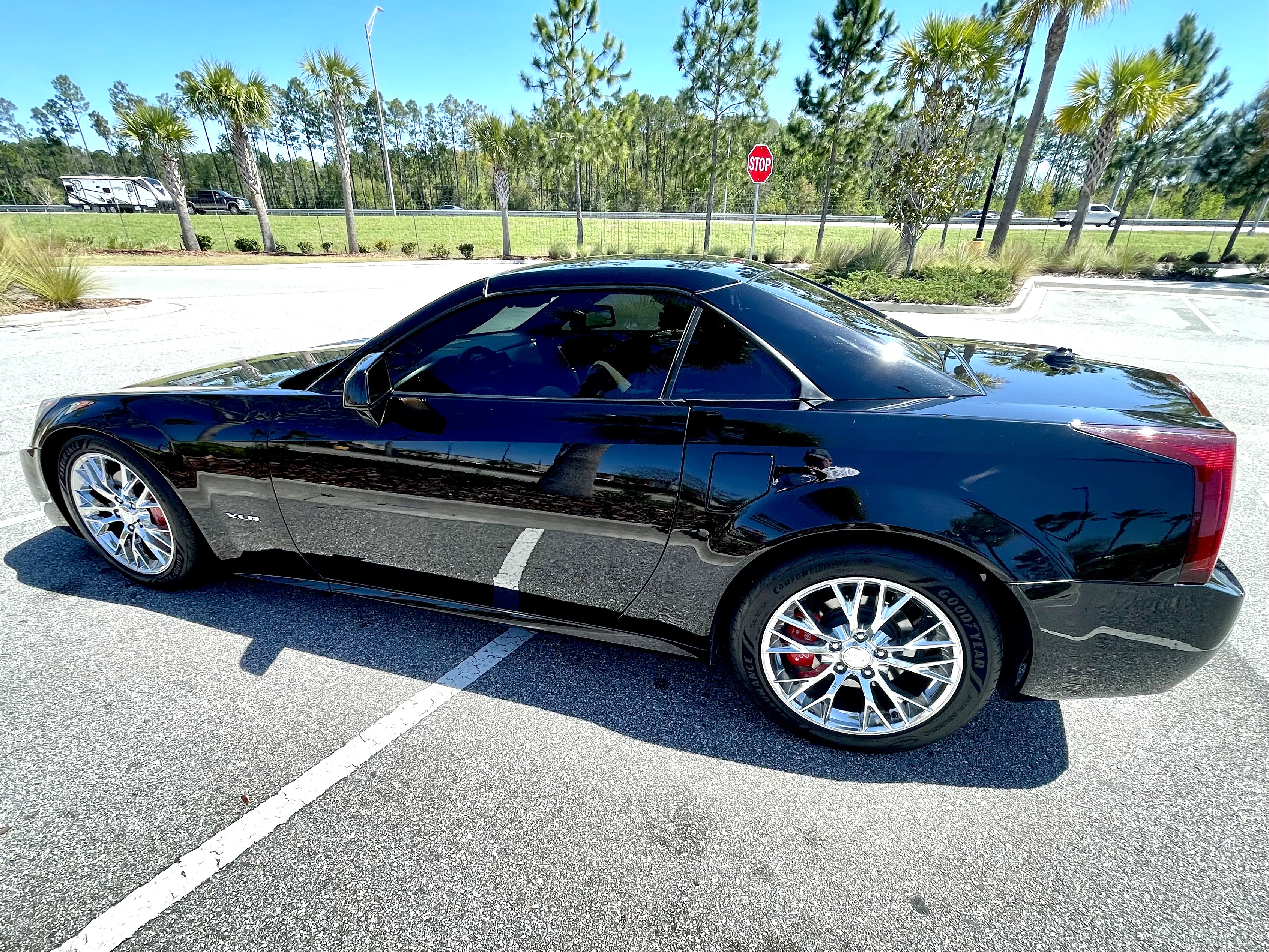 Used 2005 Cadillac XLR Convertible 2D