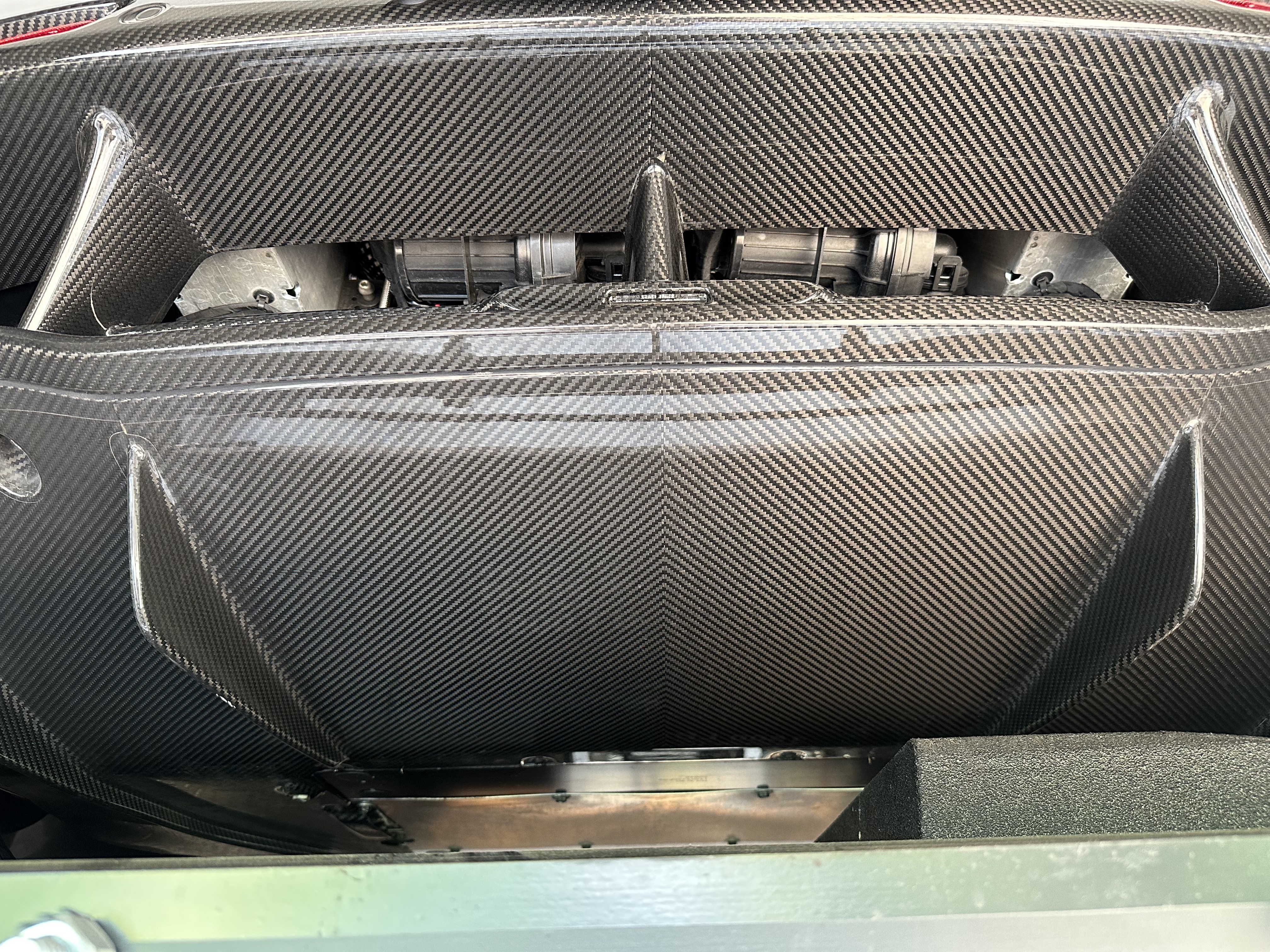 Used 2018 McLaren 720S Luxury photo 28