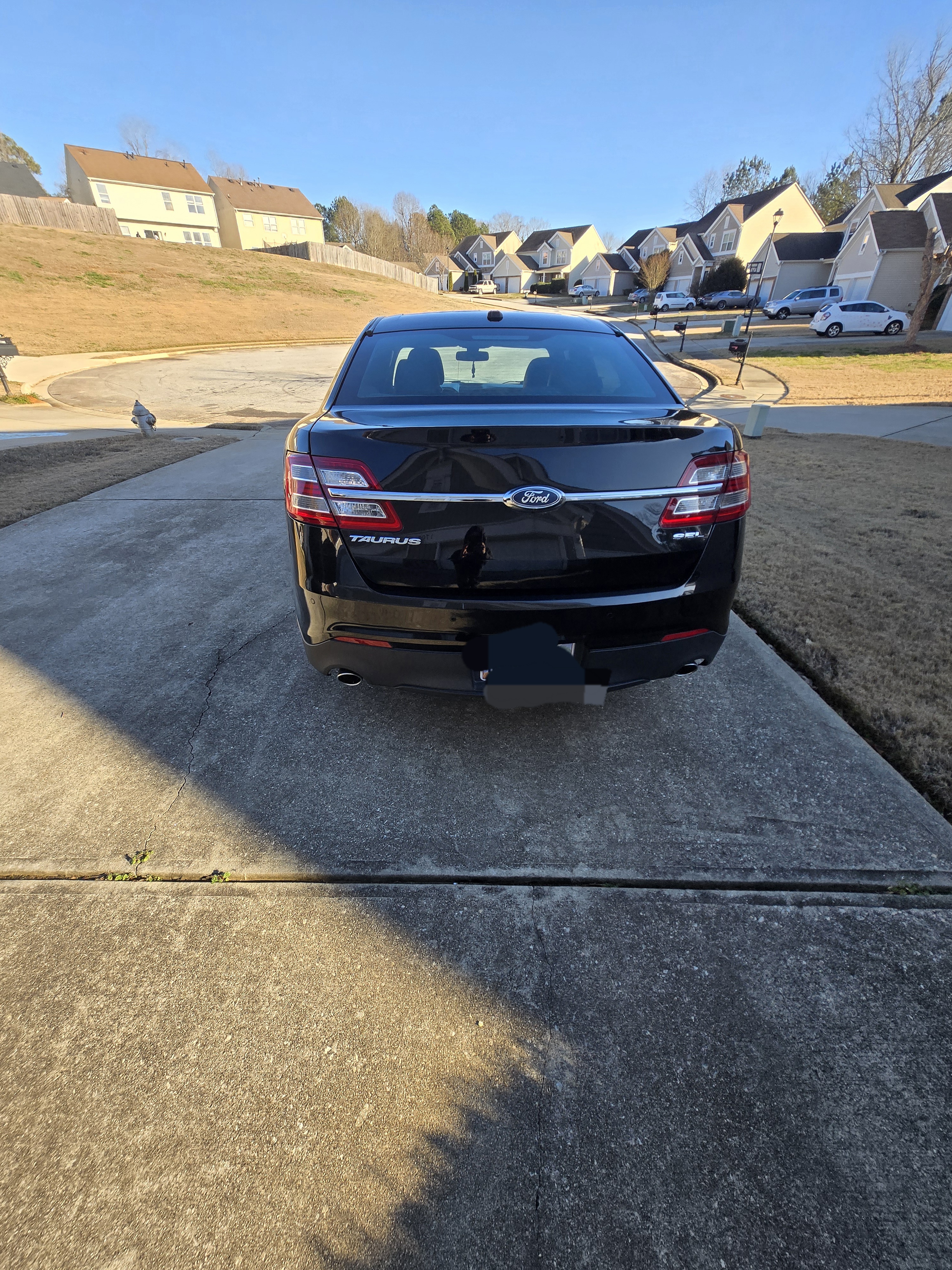 2018 Ford Taurus SEL