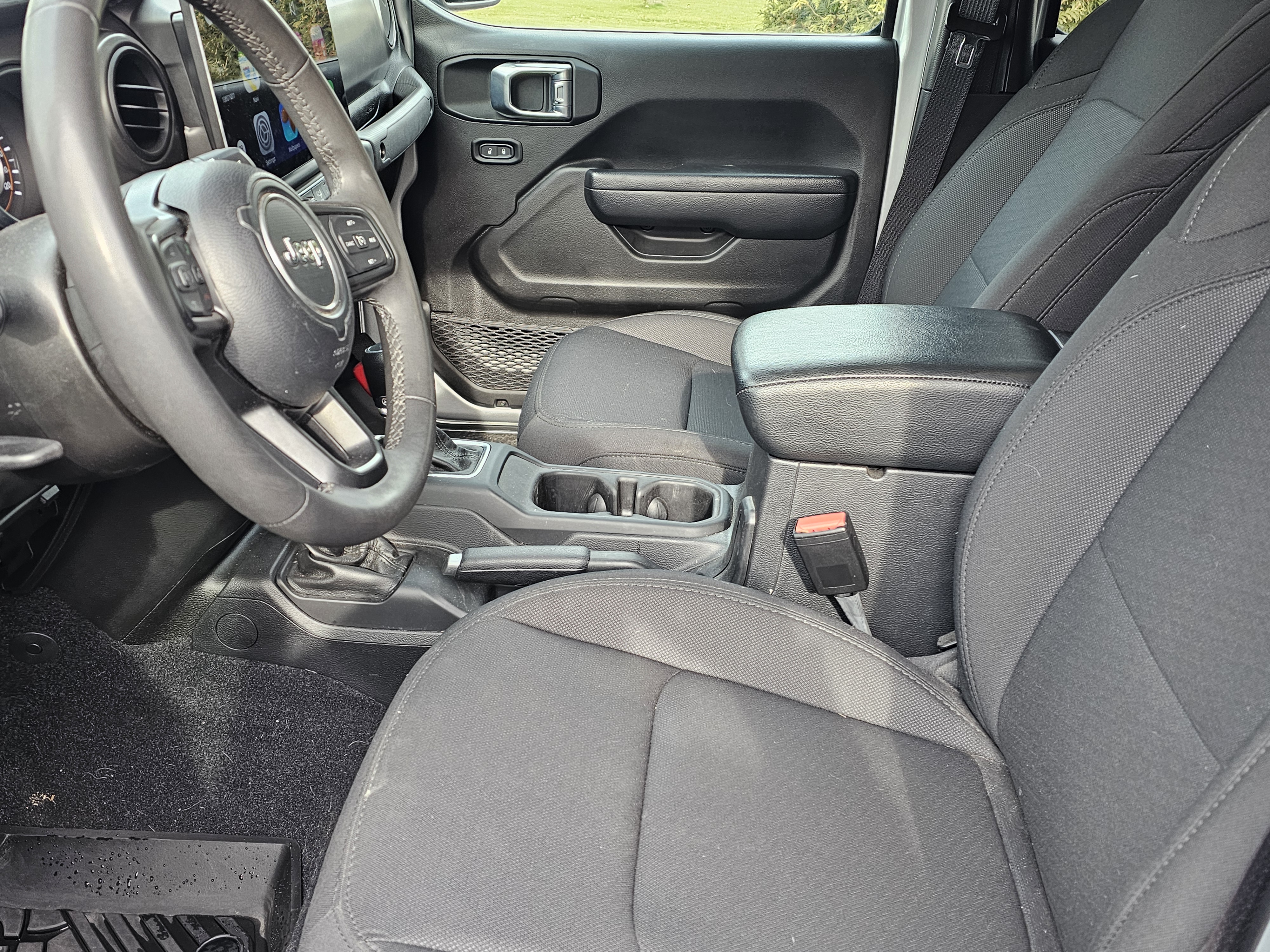 2023 Jeep Gladiator Sport