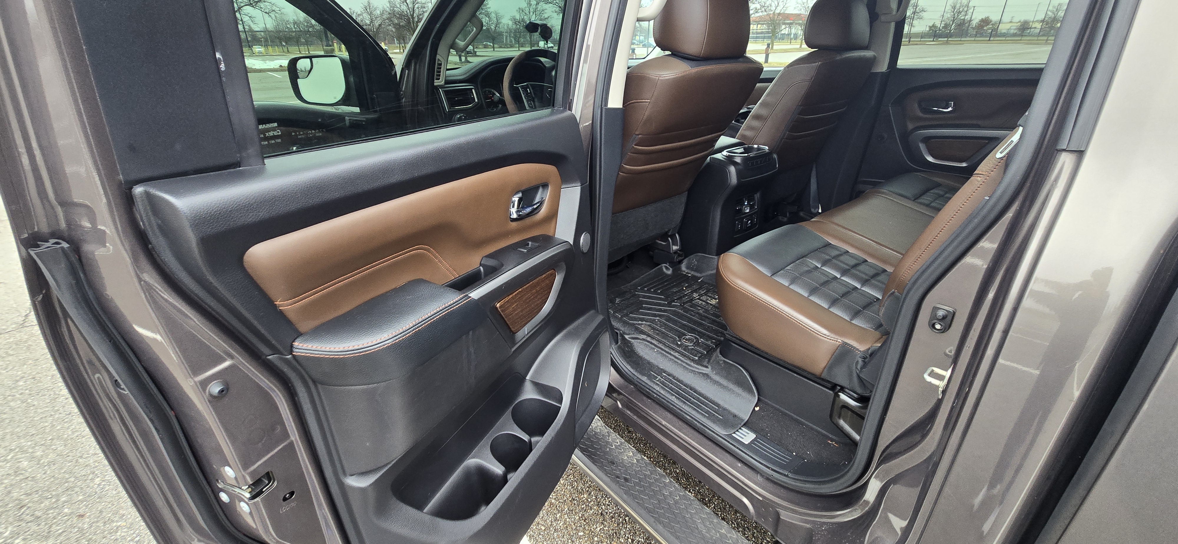 2017 Nissan Titan Platinum Reserve