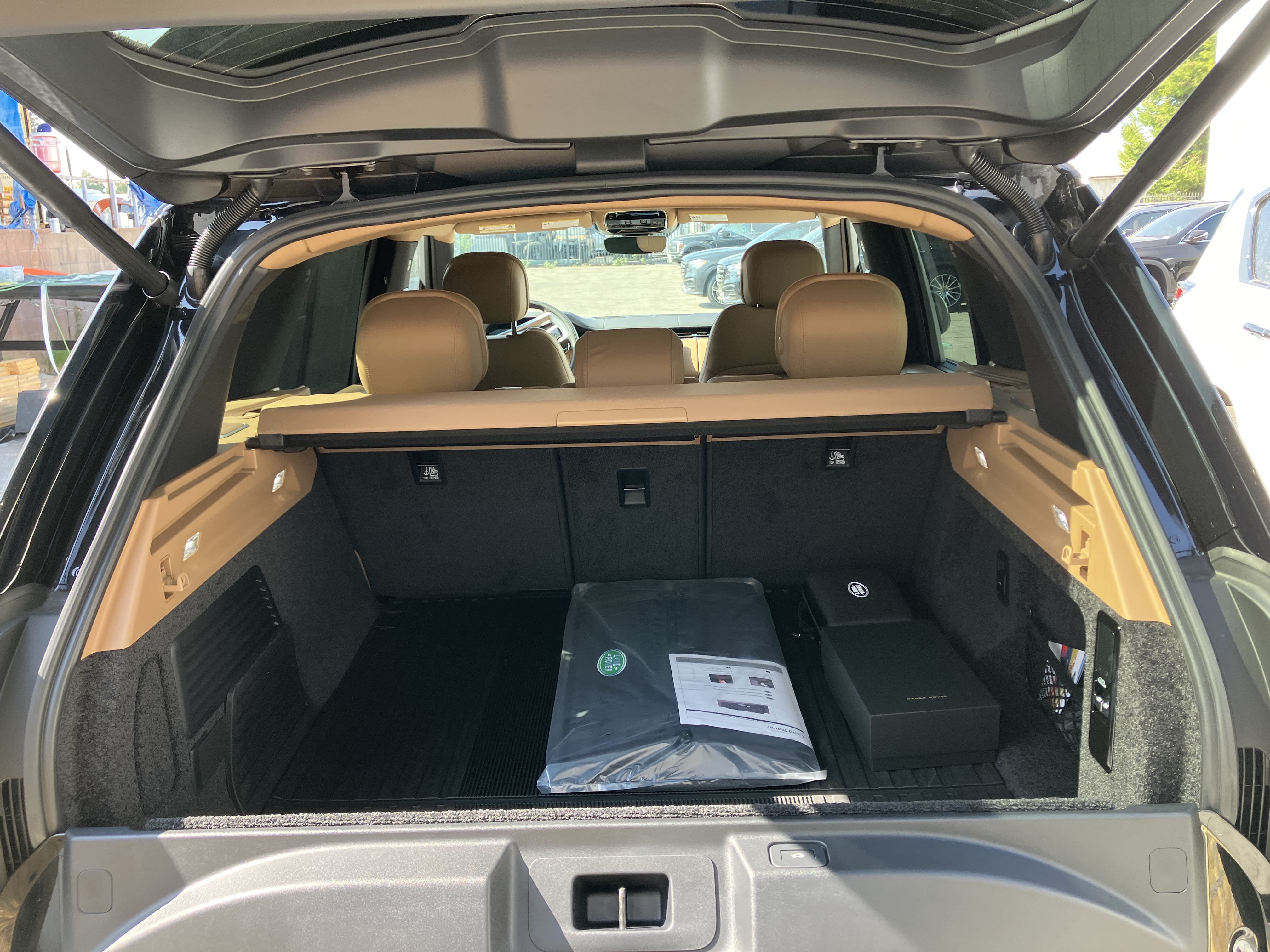 2024 Land Rover Range Rover SE