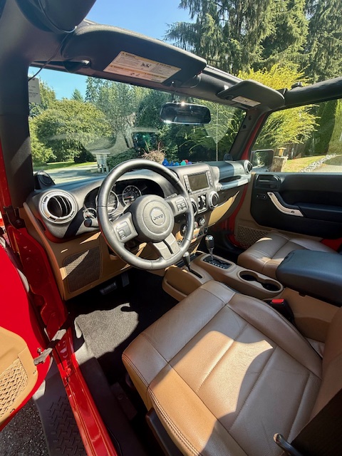 2011 Jeep Wrangler Unlimited Sahara