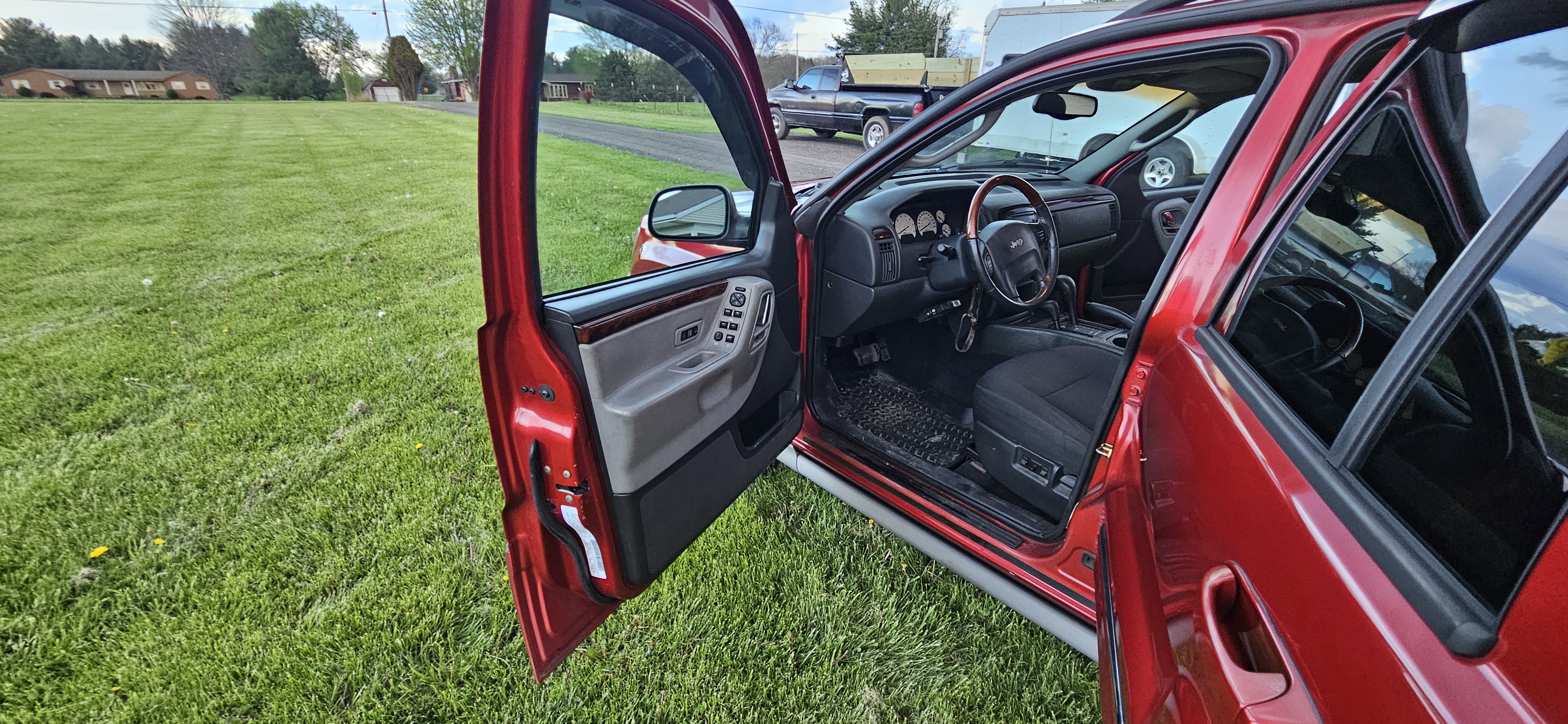 2004 Jeep Grand Cherokee Overland