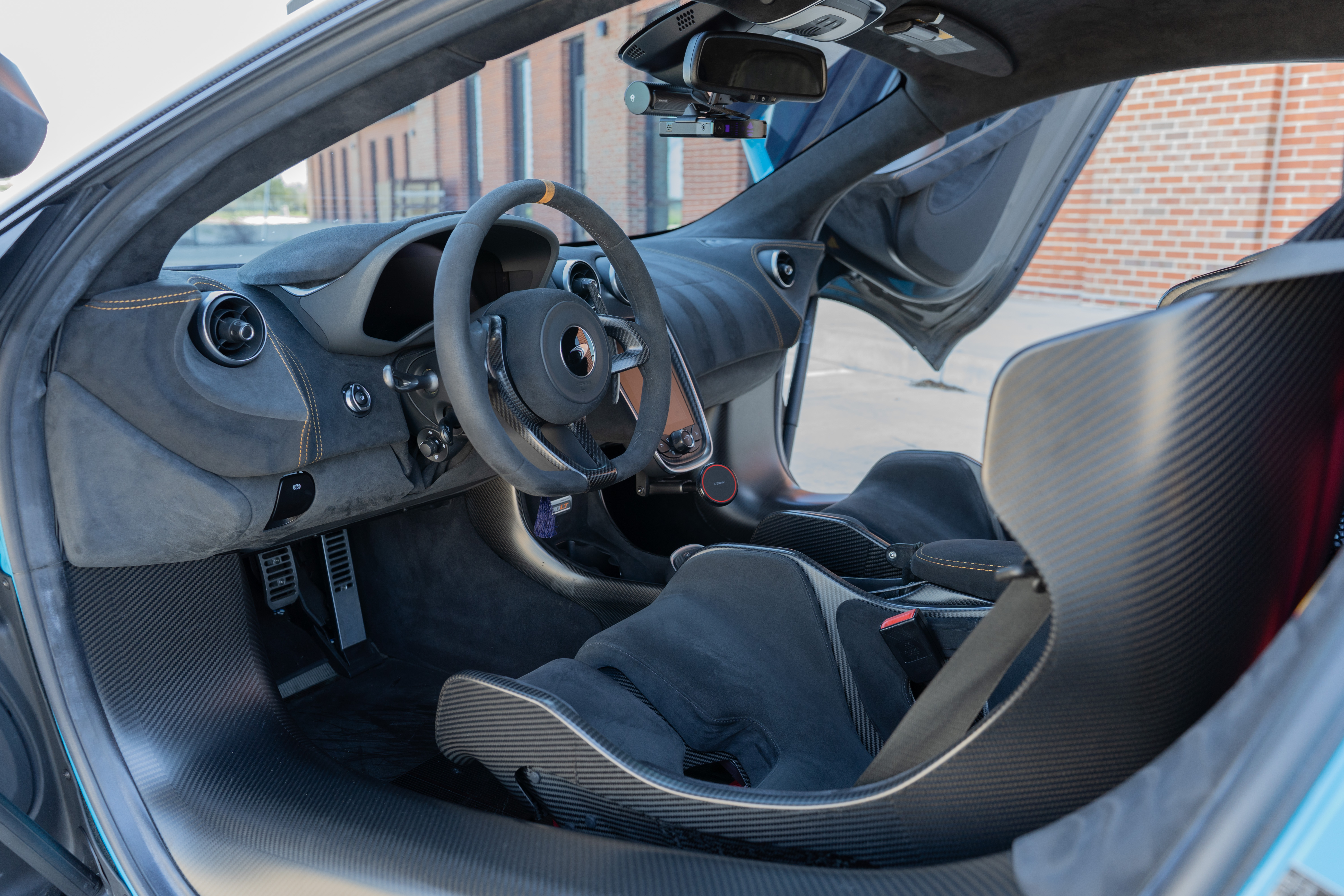 Used 2019 McLaren 600LT photo 17