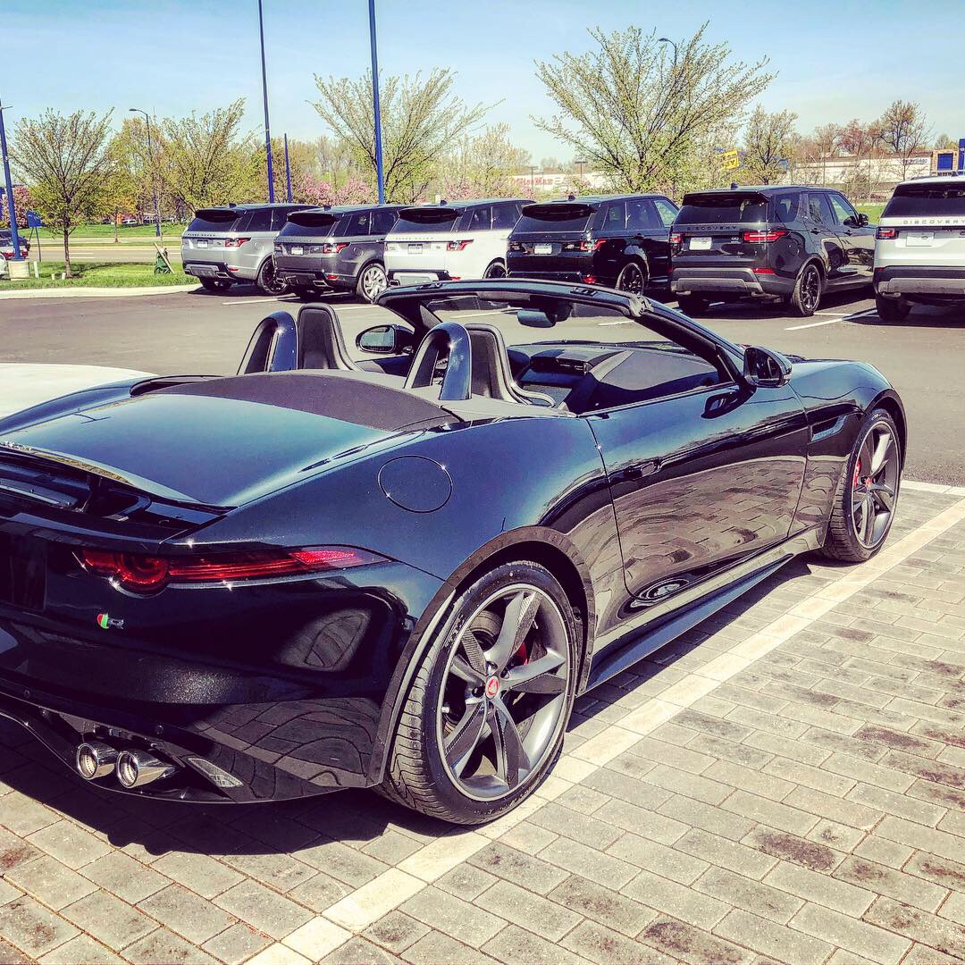 2019 Jaguar F-Type R
