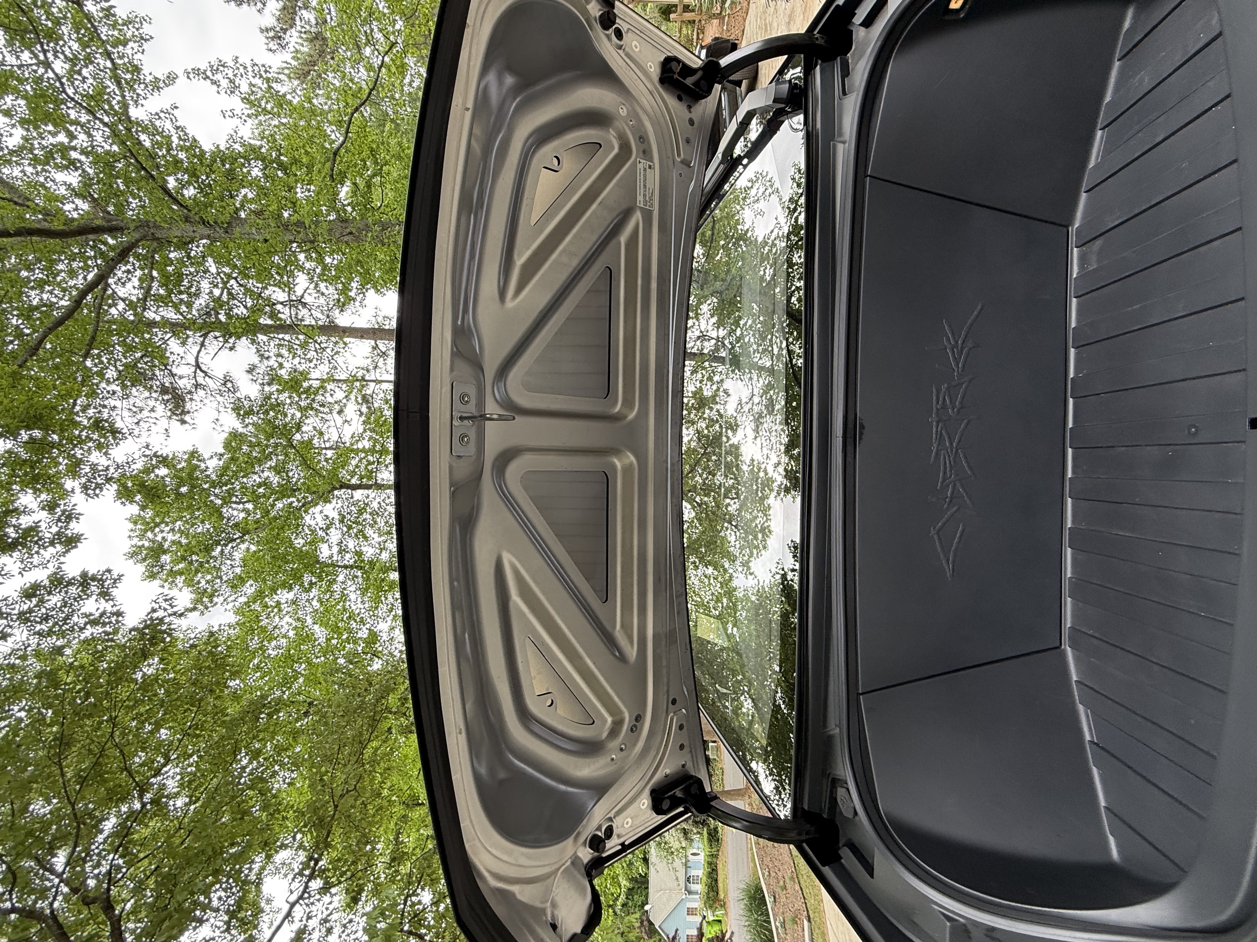 2025 Tesla Cybertruck AWD Crew Cab