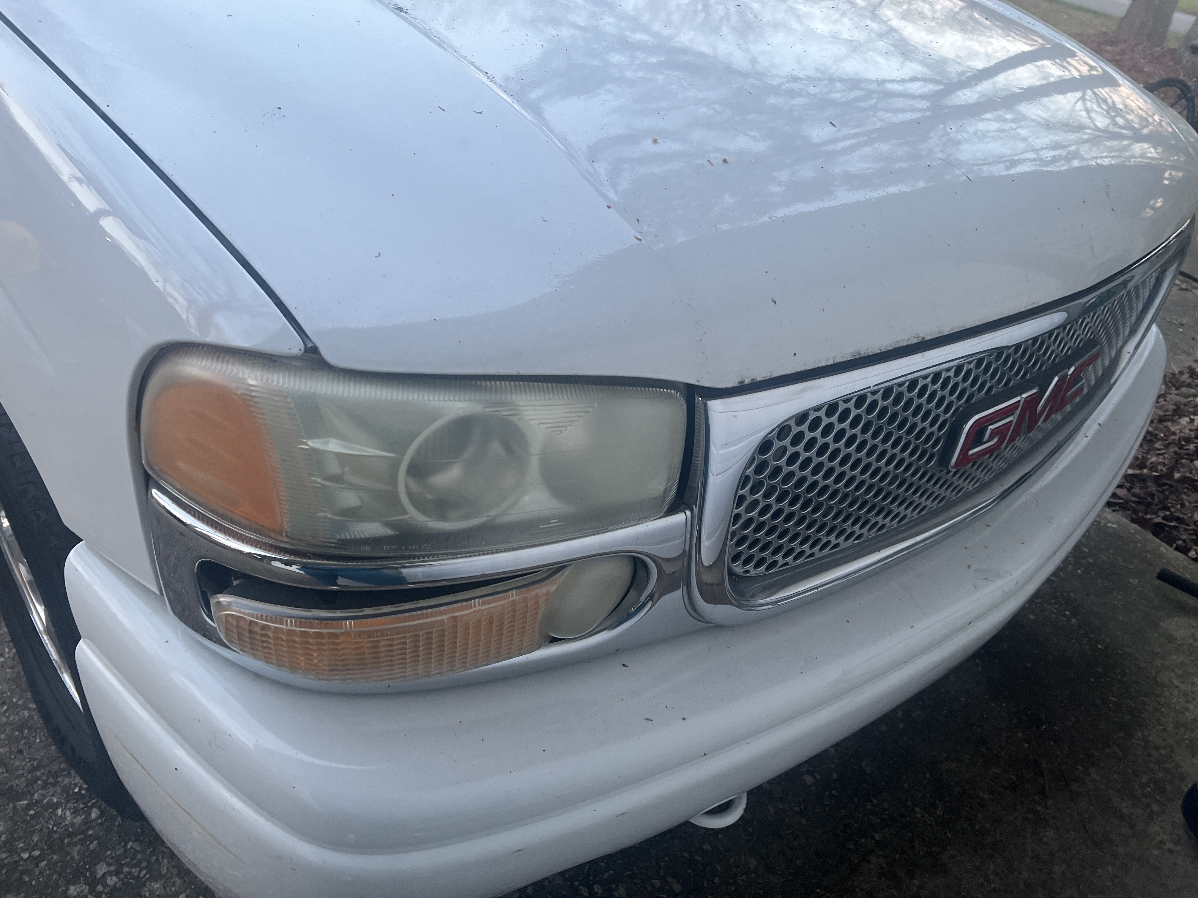 2003 GMC Yukon XL Denali