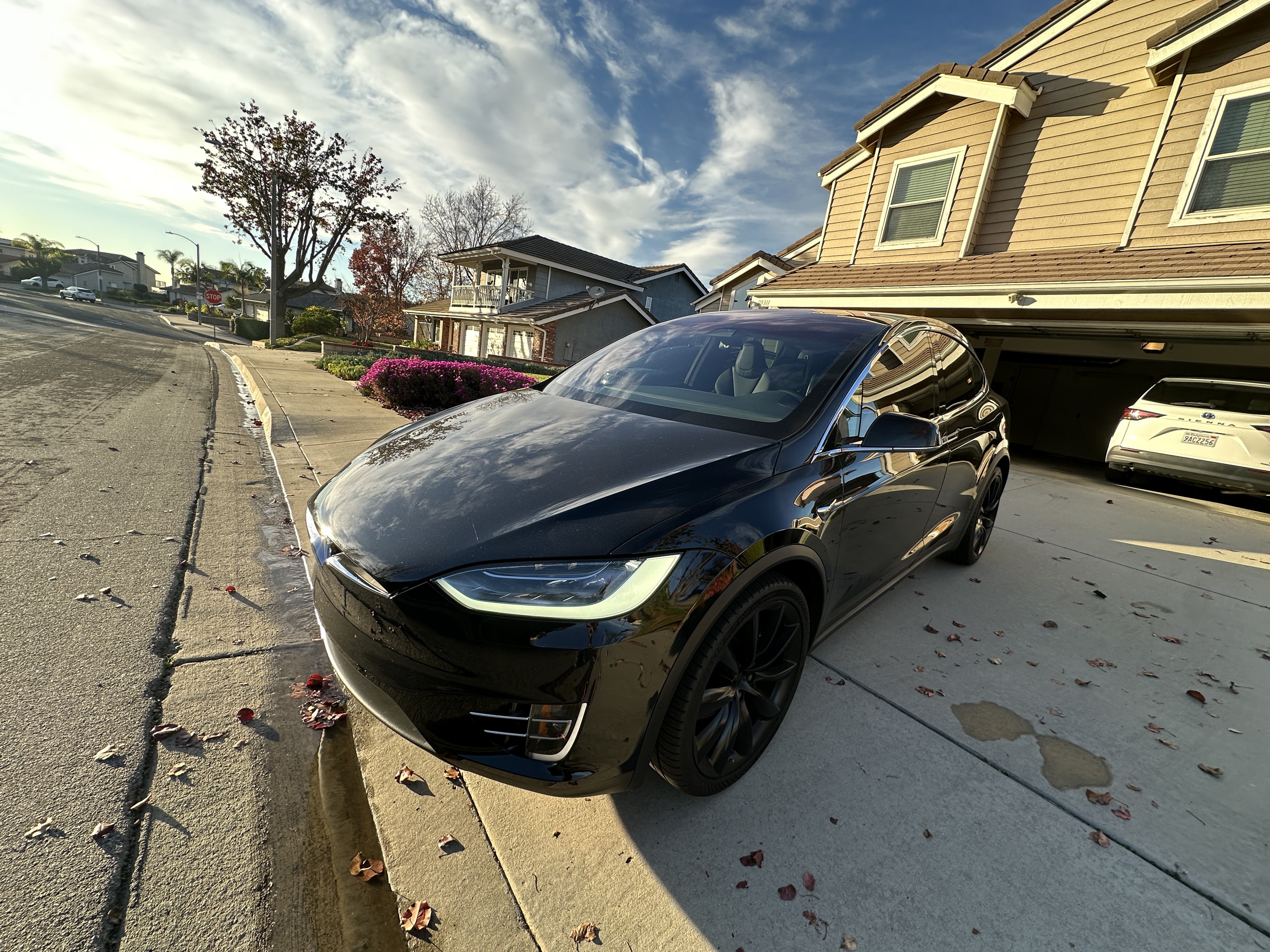 2018 Tesla Model X 75D
