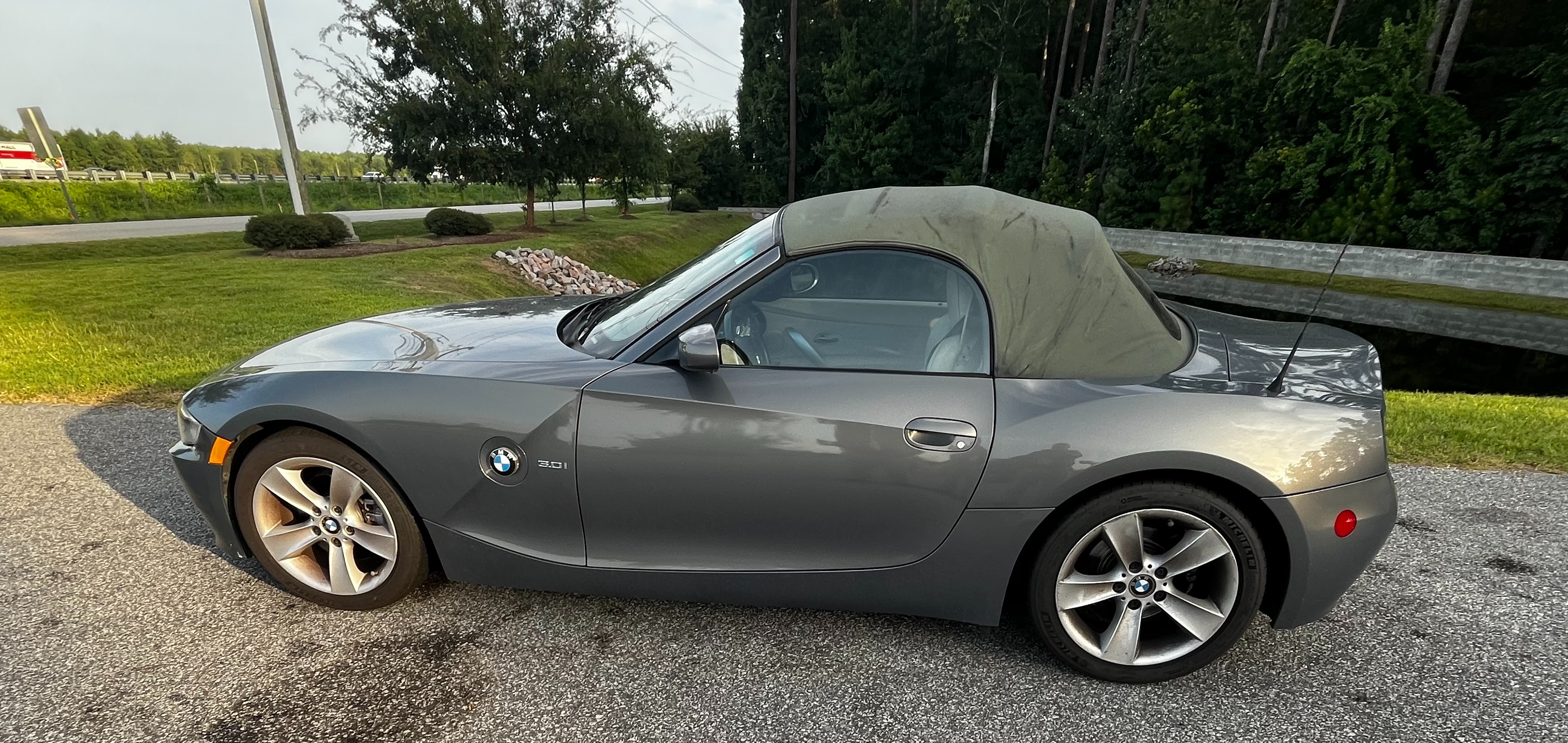 Used 2007 BMW Z4 3.0i