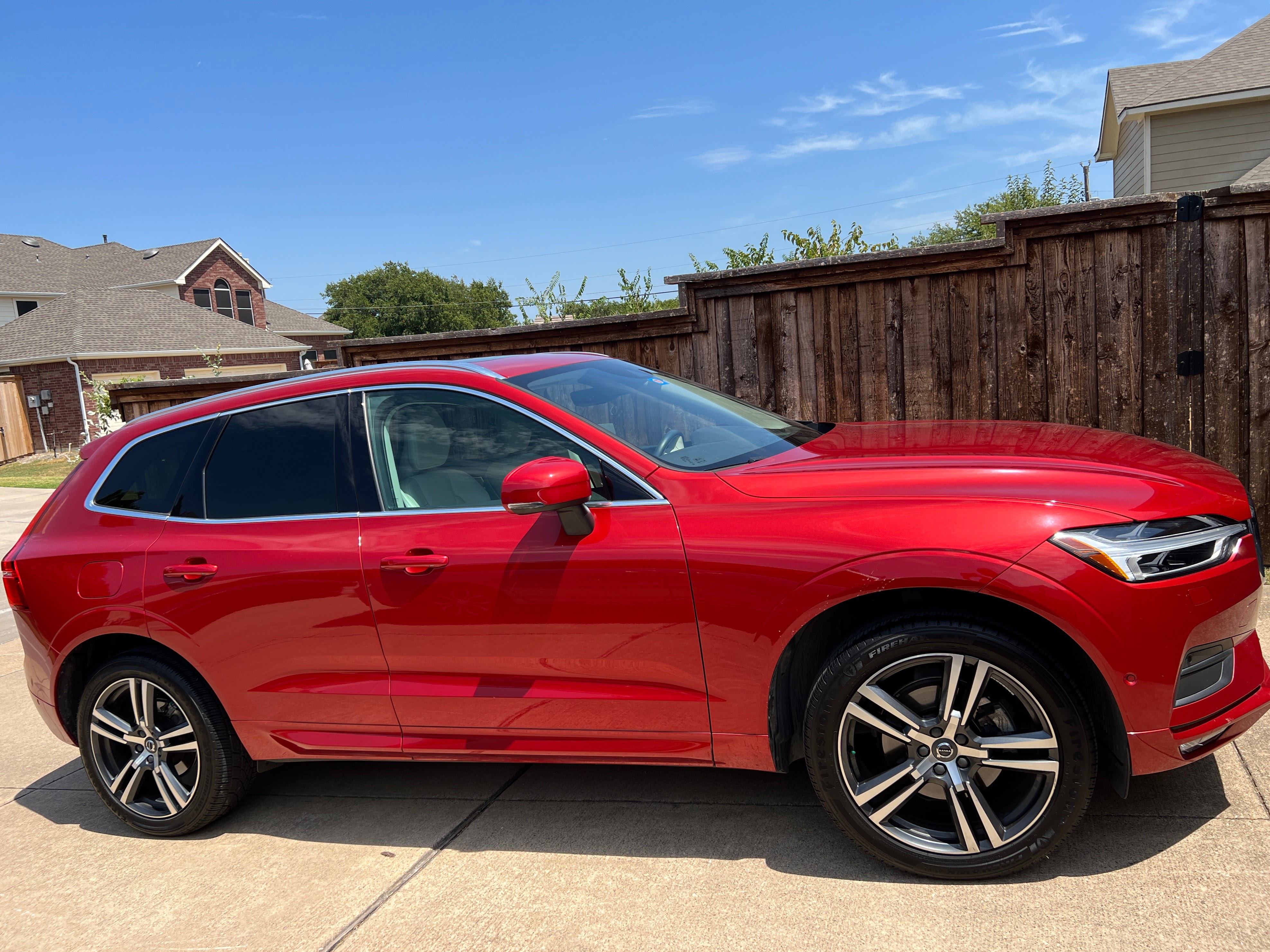 2019 Volvo XC40 vs. 2019 Volvo XC60: What's the Difference? - Autotrader