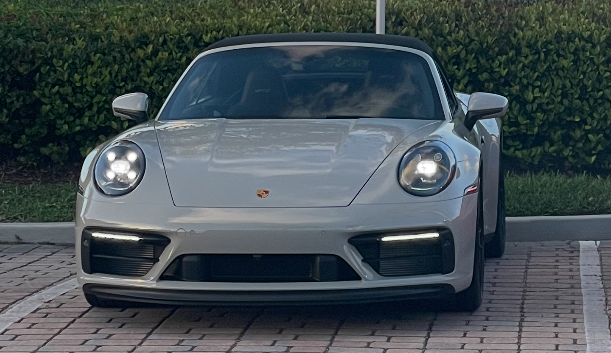 2023 Porsche 911 Carrera GTS