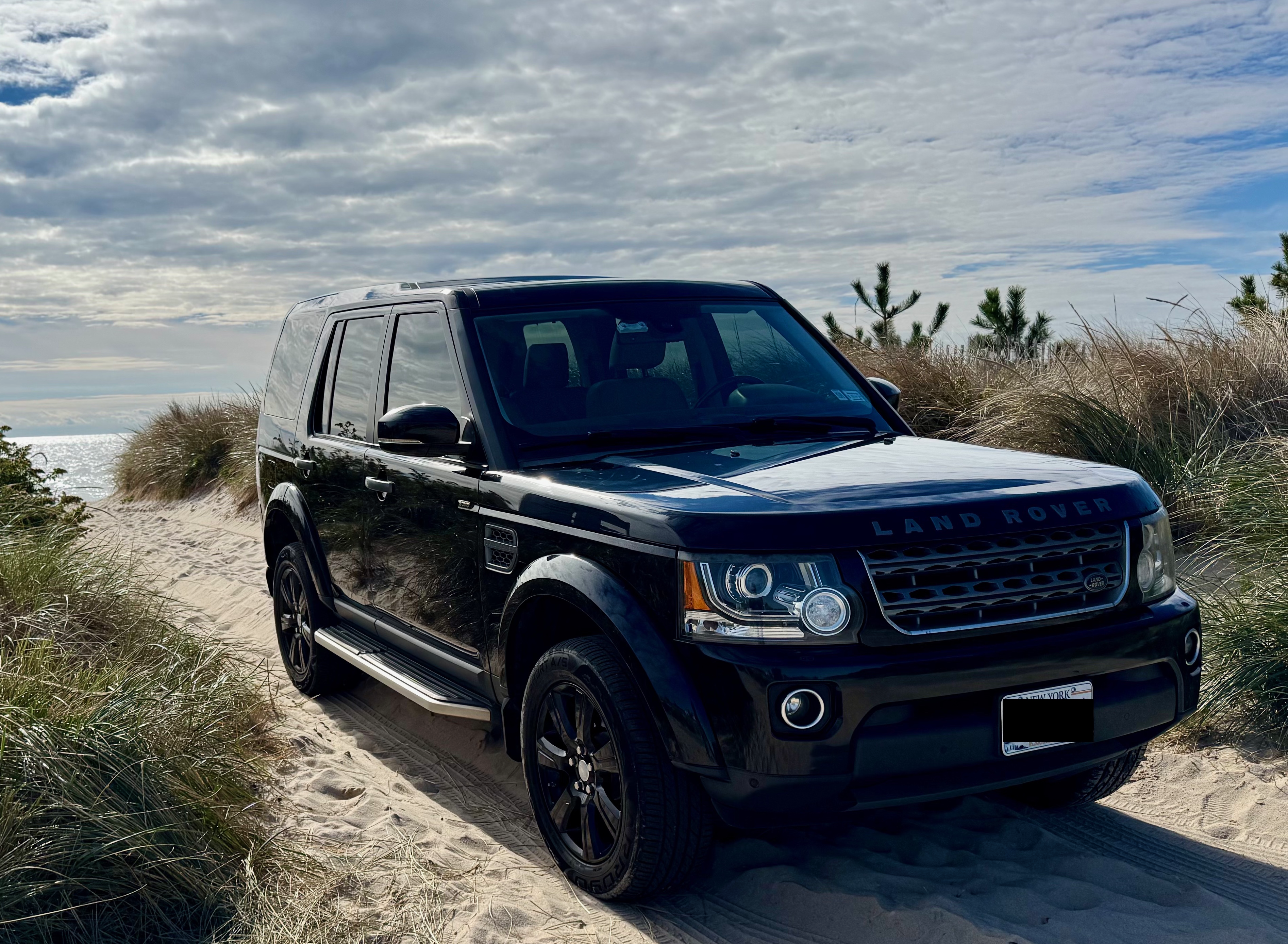 Used 2016 Land Rover LR4 HSE Silver Edition