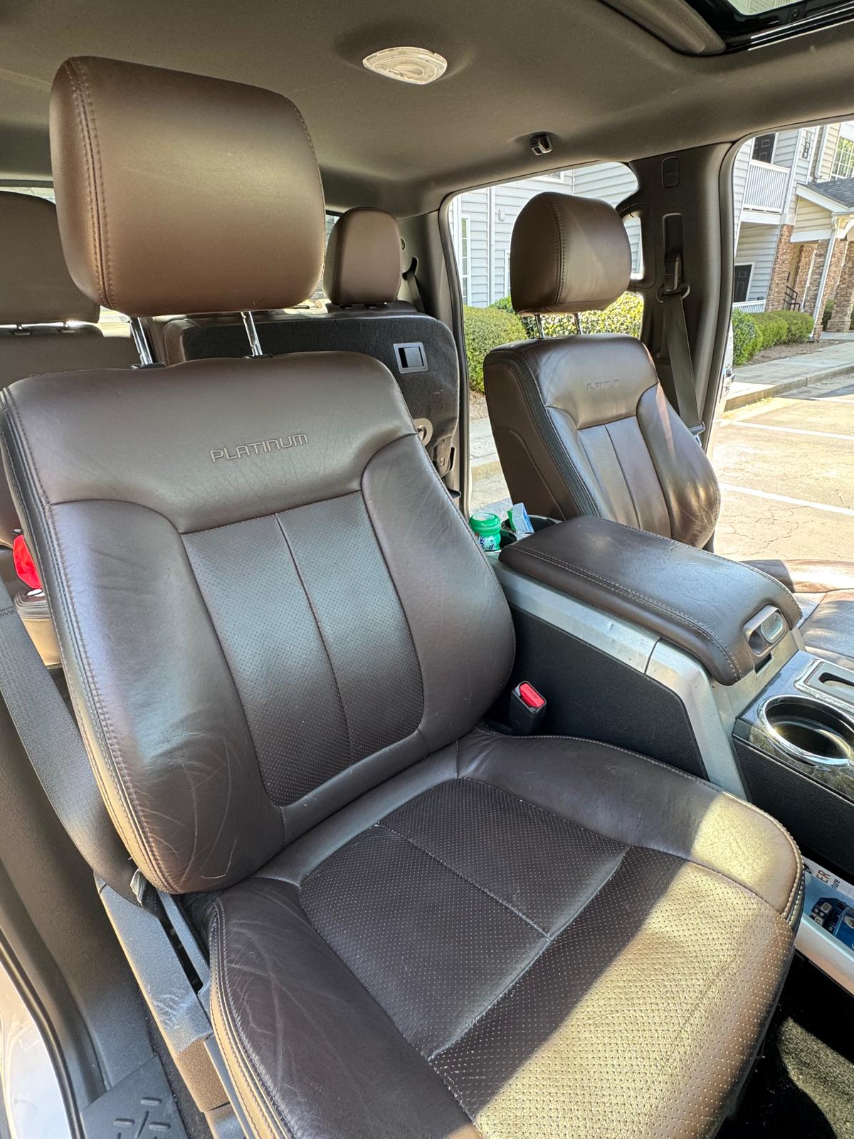 2012 Ford F150 Platinum