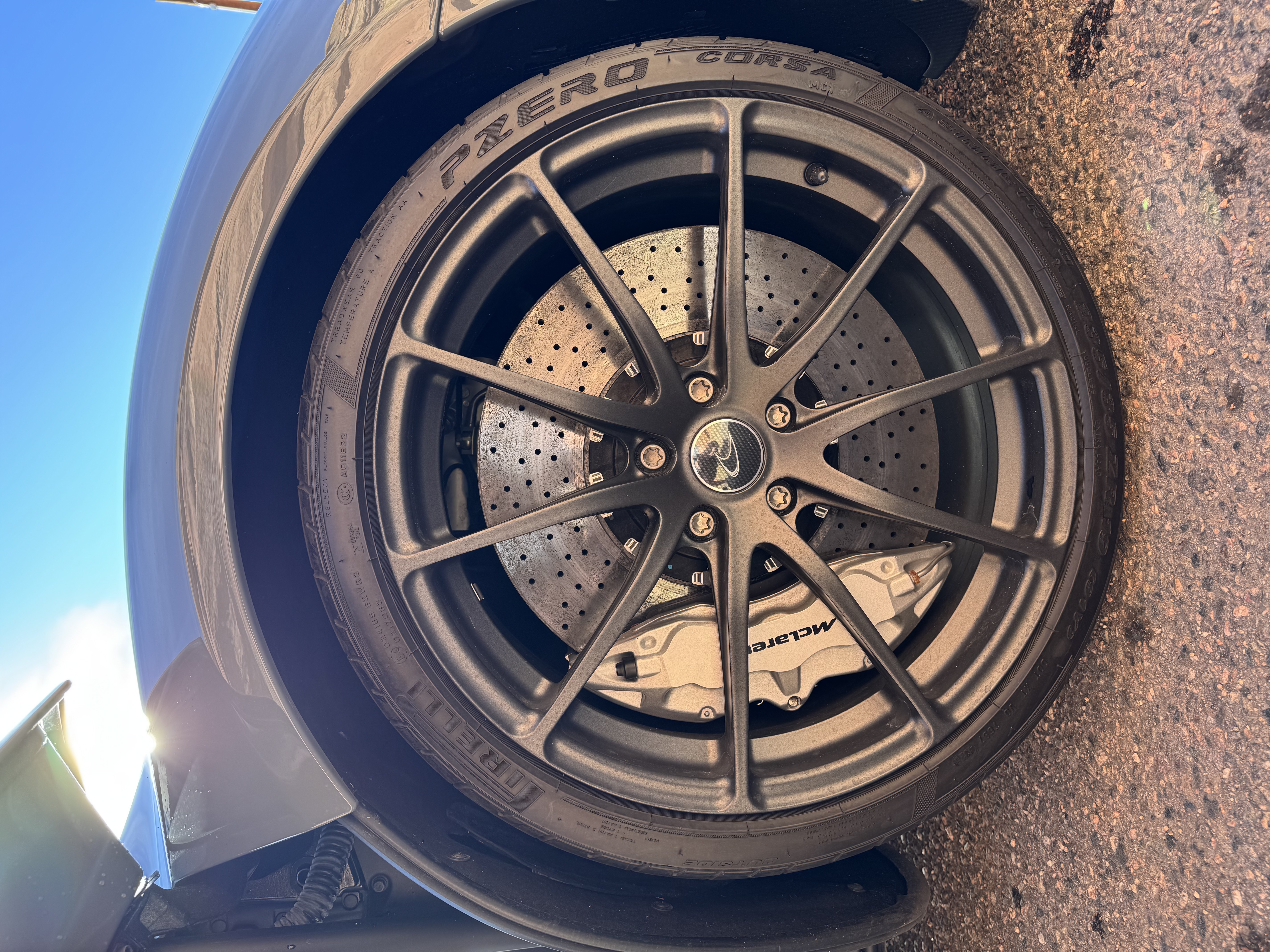 Used 2016 McLaren 675LT Coupe photo 14