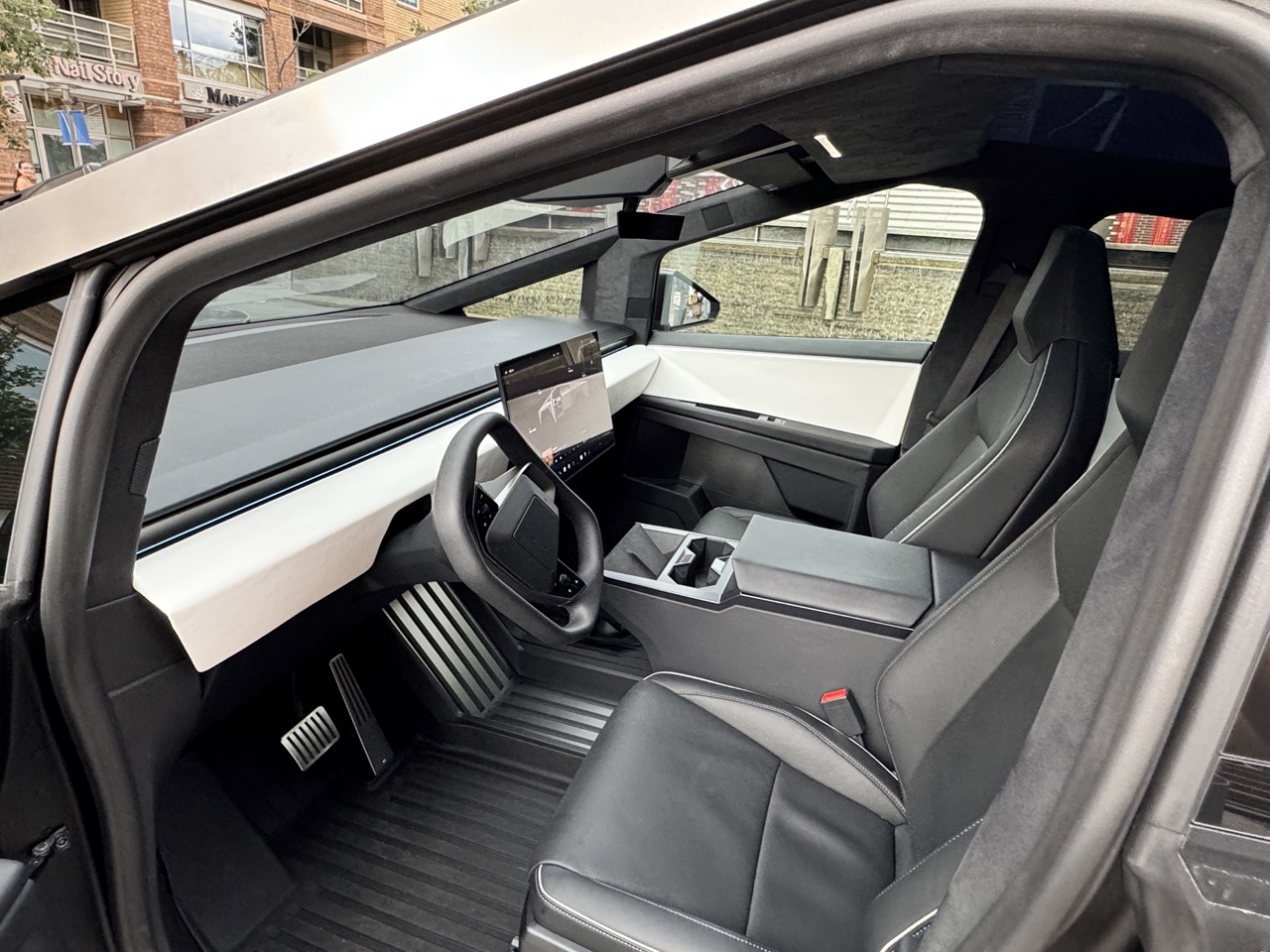 2024 Tesla Cybertruck AWD Crew Cab