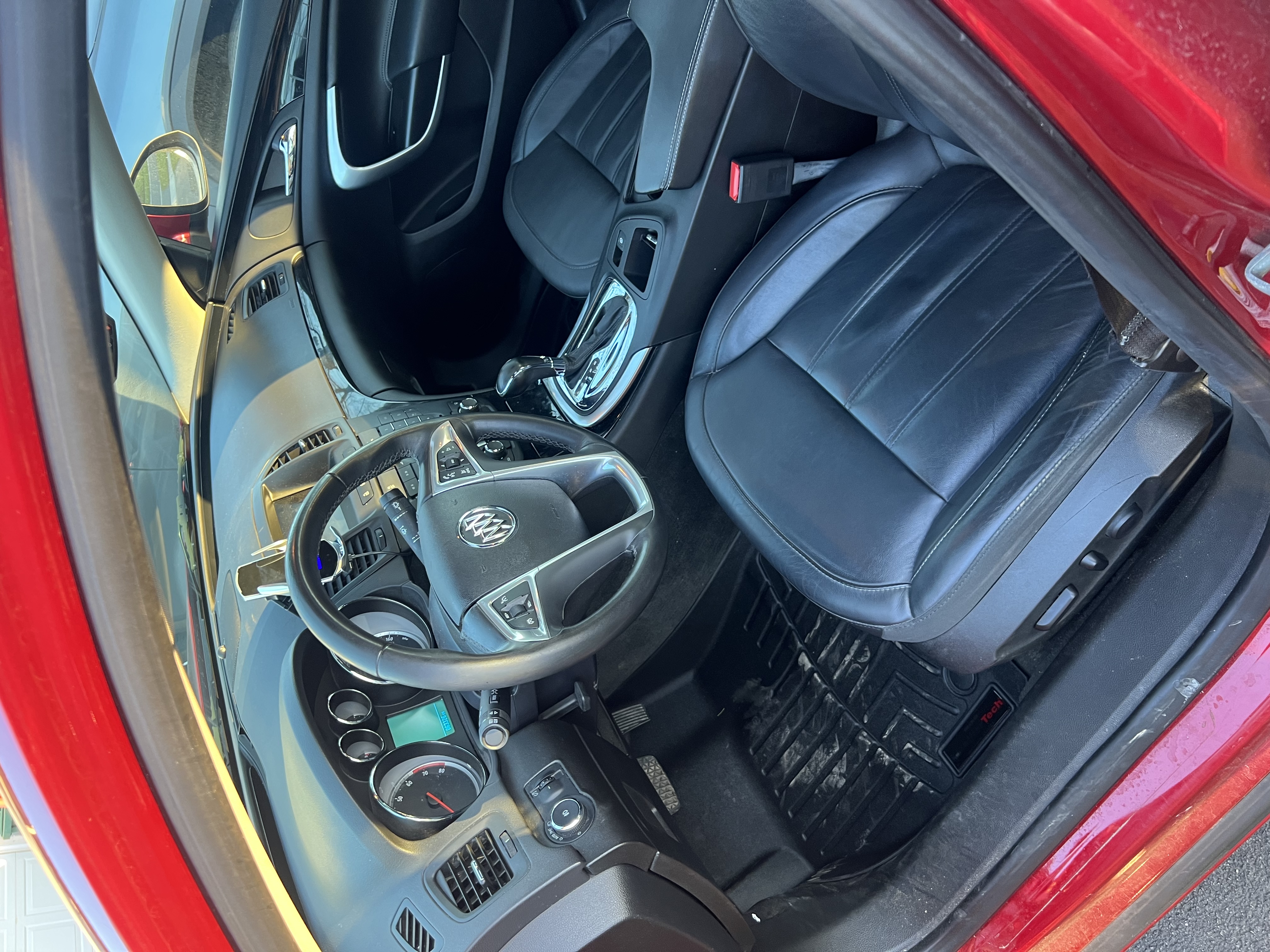 Buick Regal - Interior photos of.