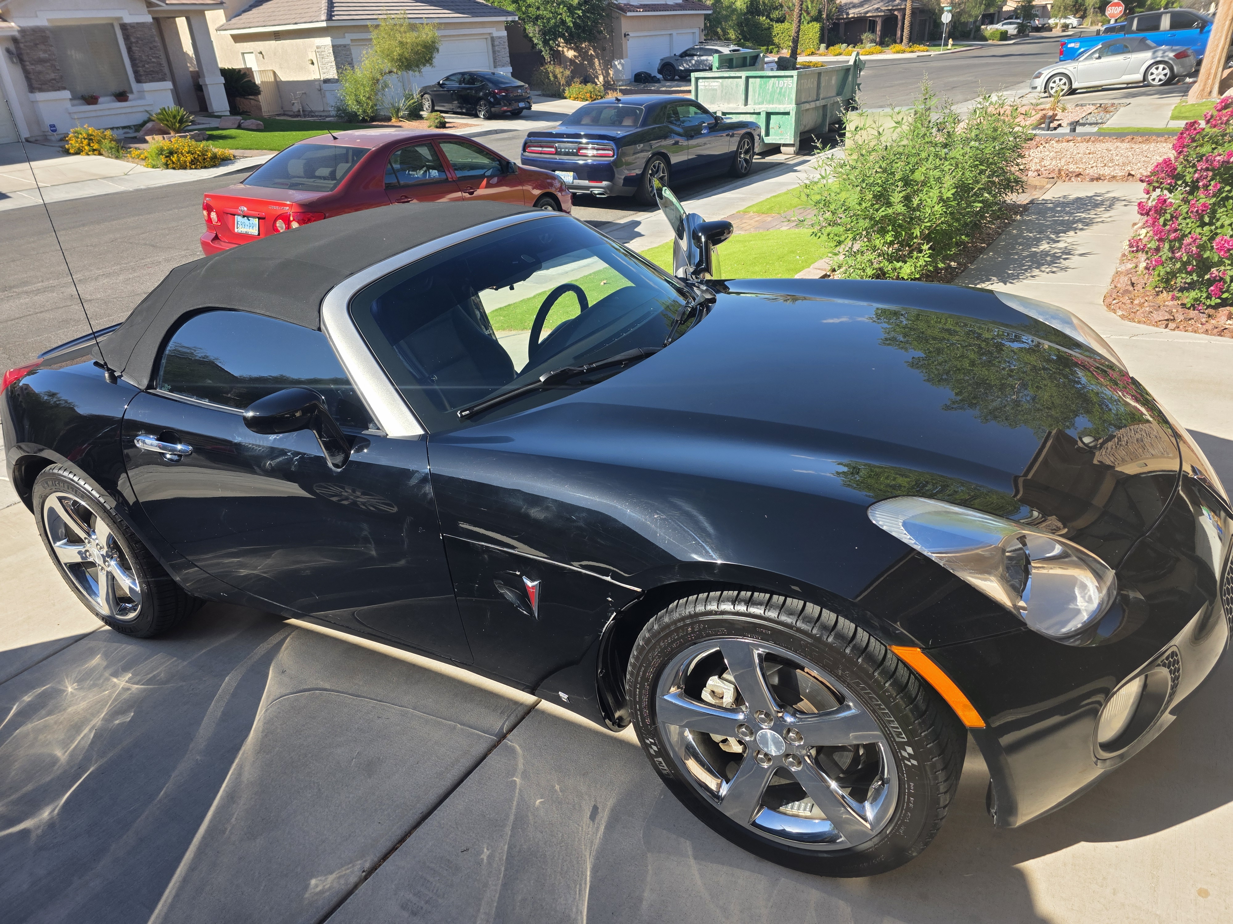 Used 2008 Pontiac Solstice GXP w/ Premium Package