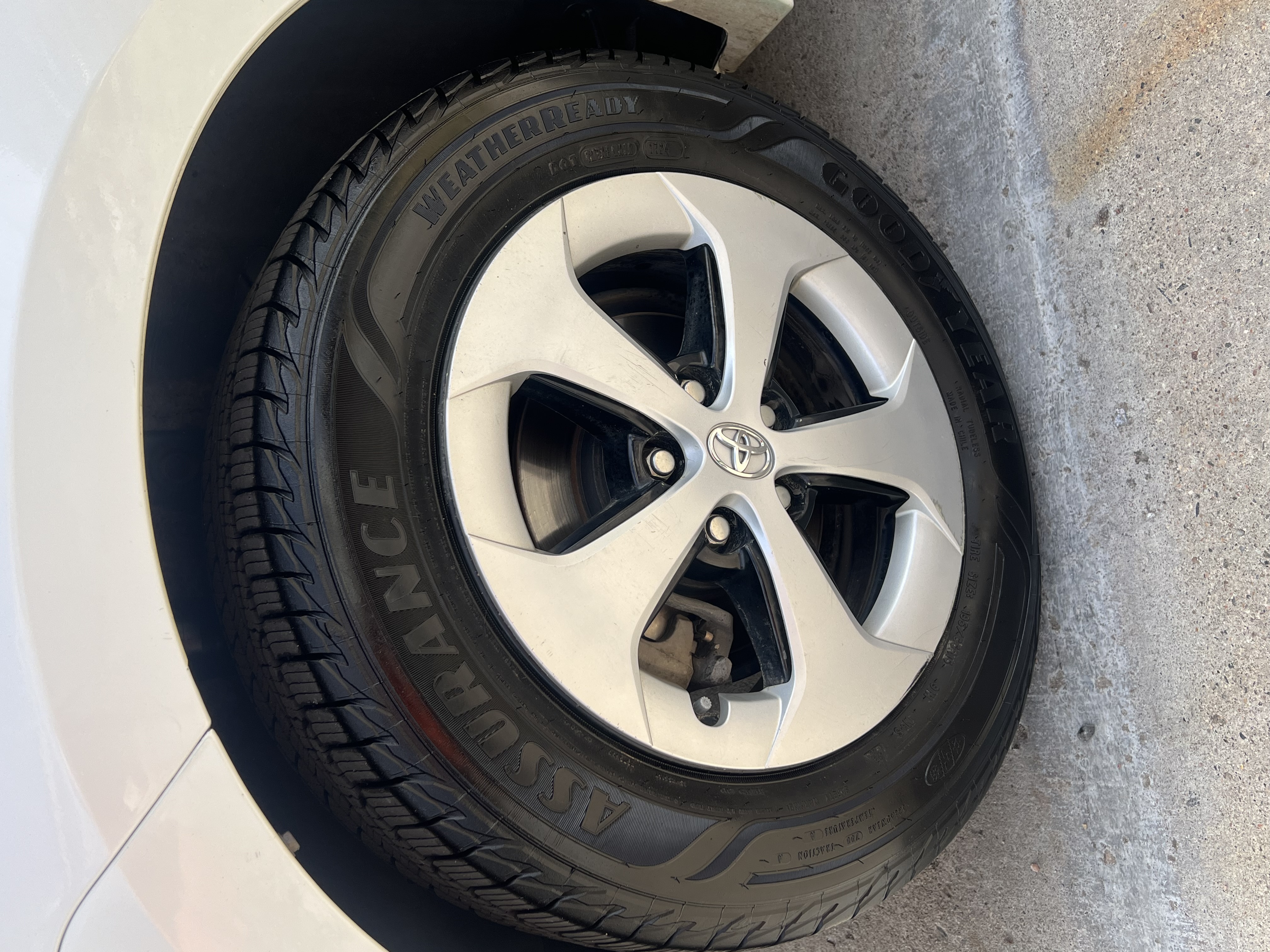 2014 Toyota Prius Three