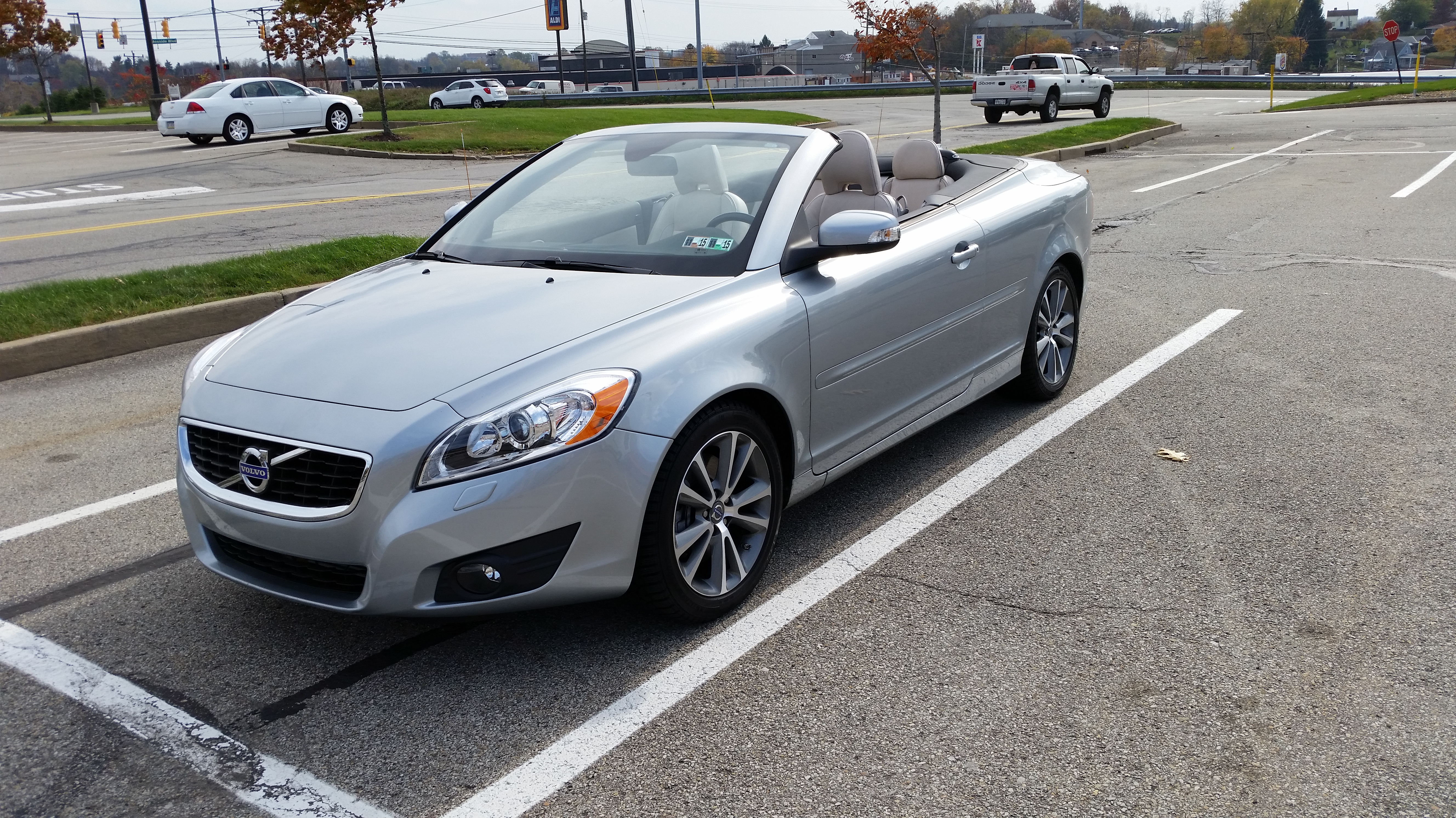 Used 2011 Volvo C70 T5