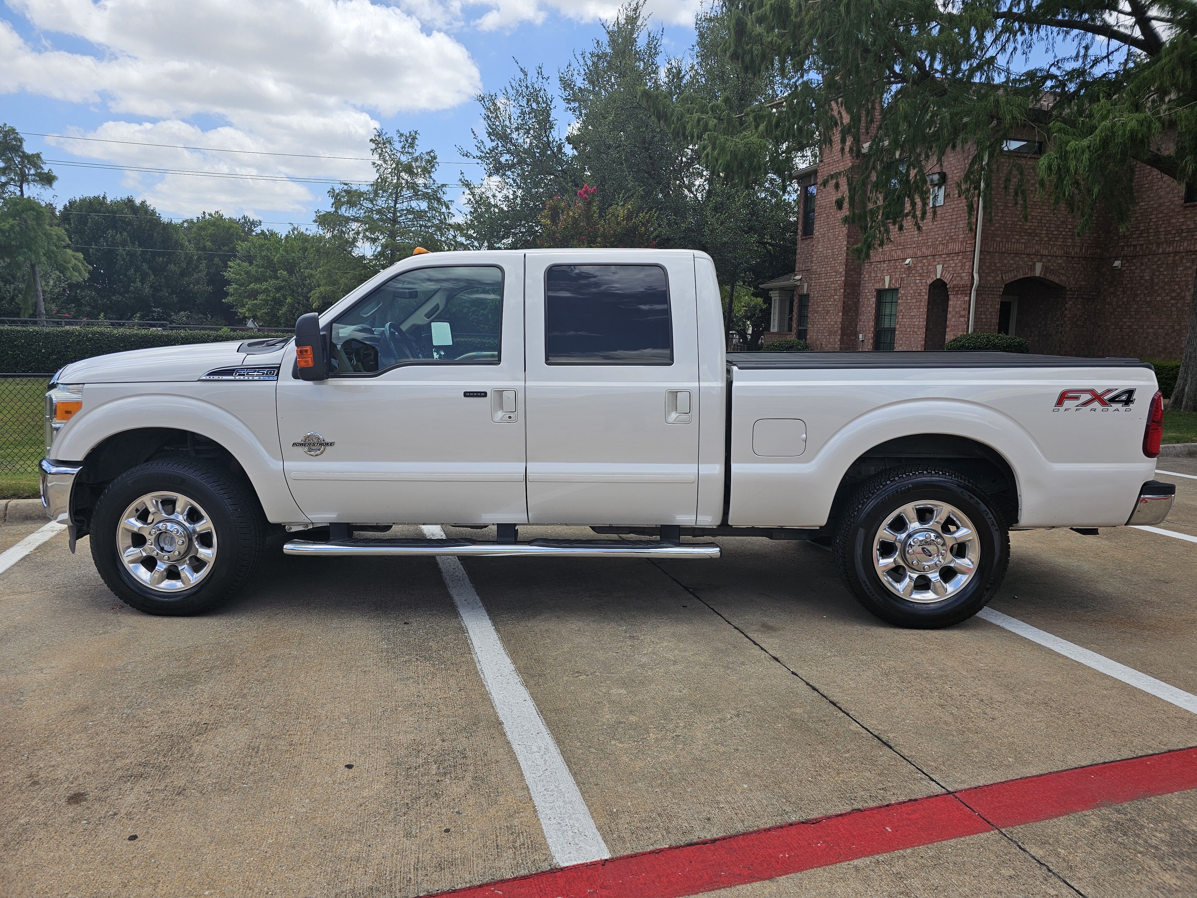 2016 Ford F-250 Super Duty Lariat