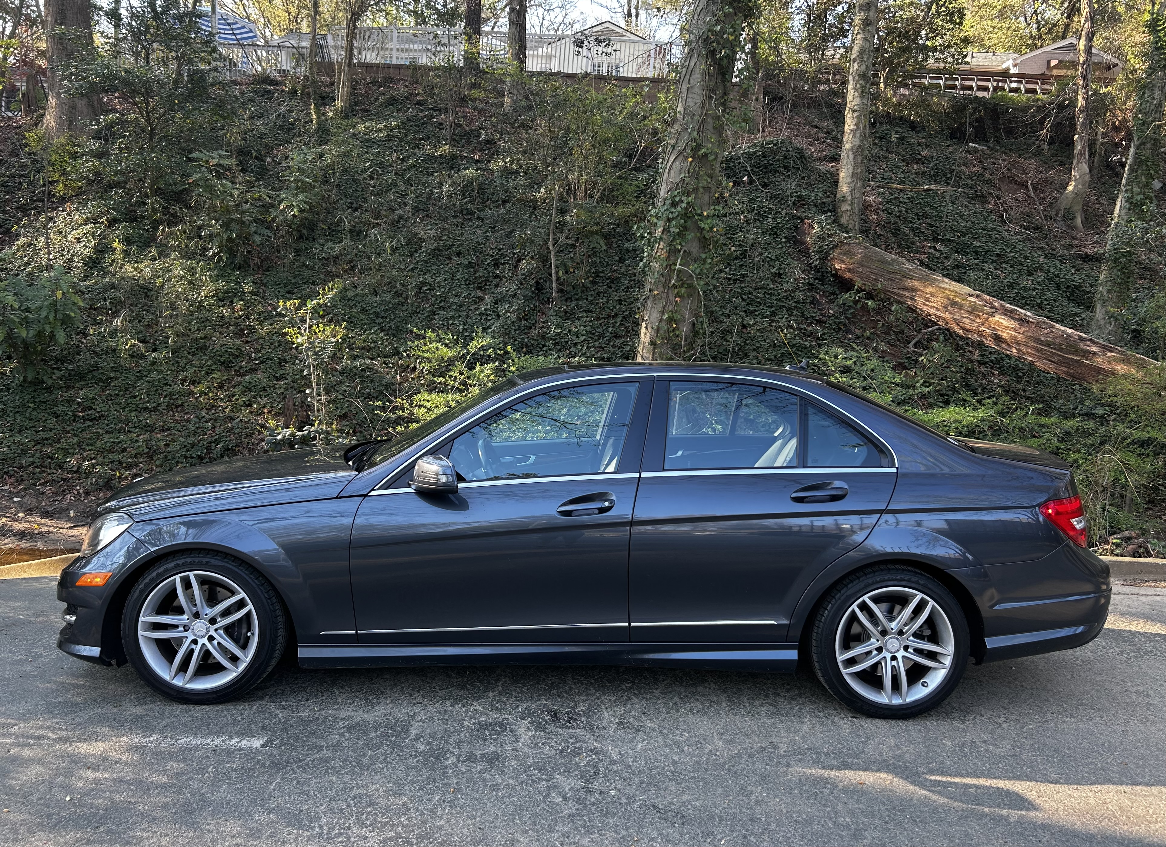 2013 Mercedes-Benz C 300 4MATIC Sedan