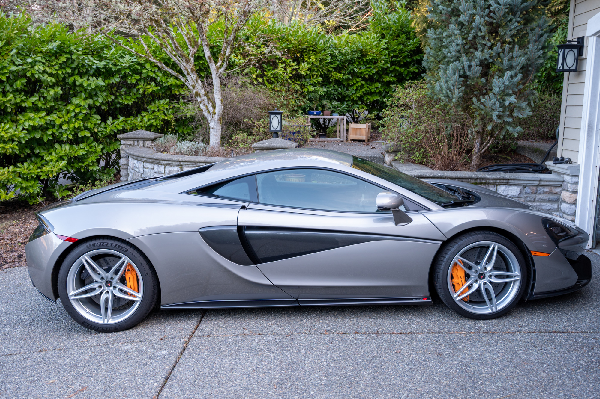 Used 2017 McLaren 570S Coupe