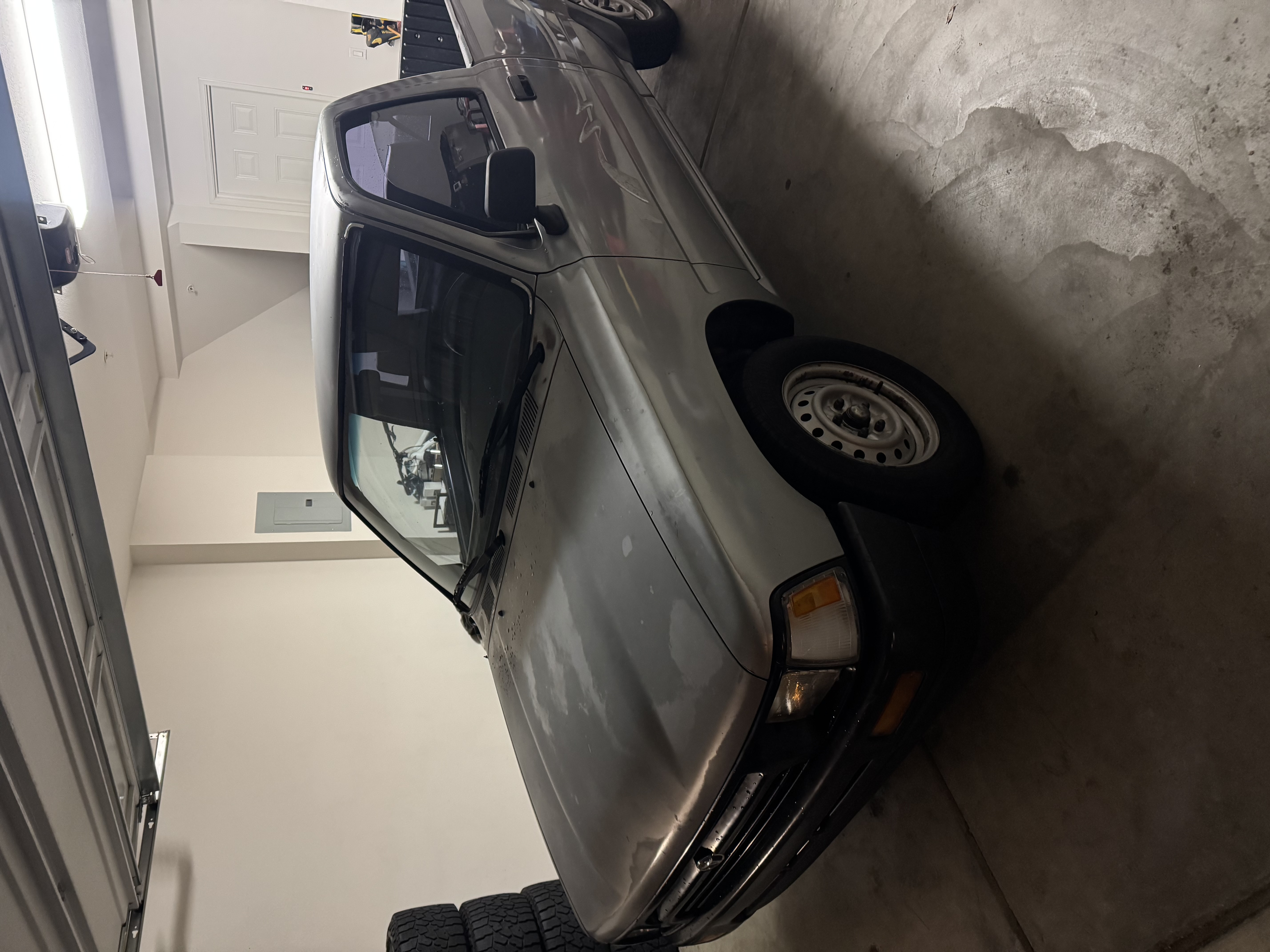 Used 1993 Toyota Pickup 2WD Regular Cab