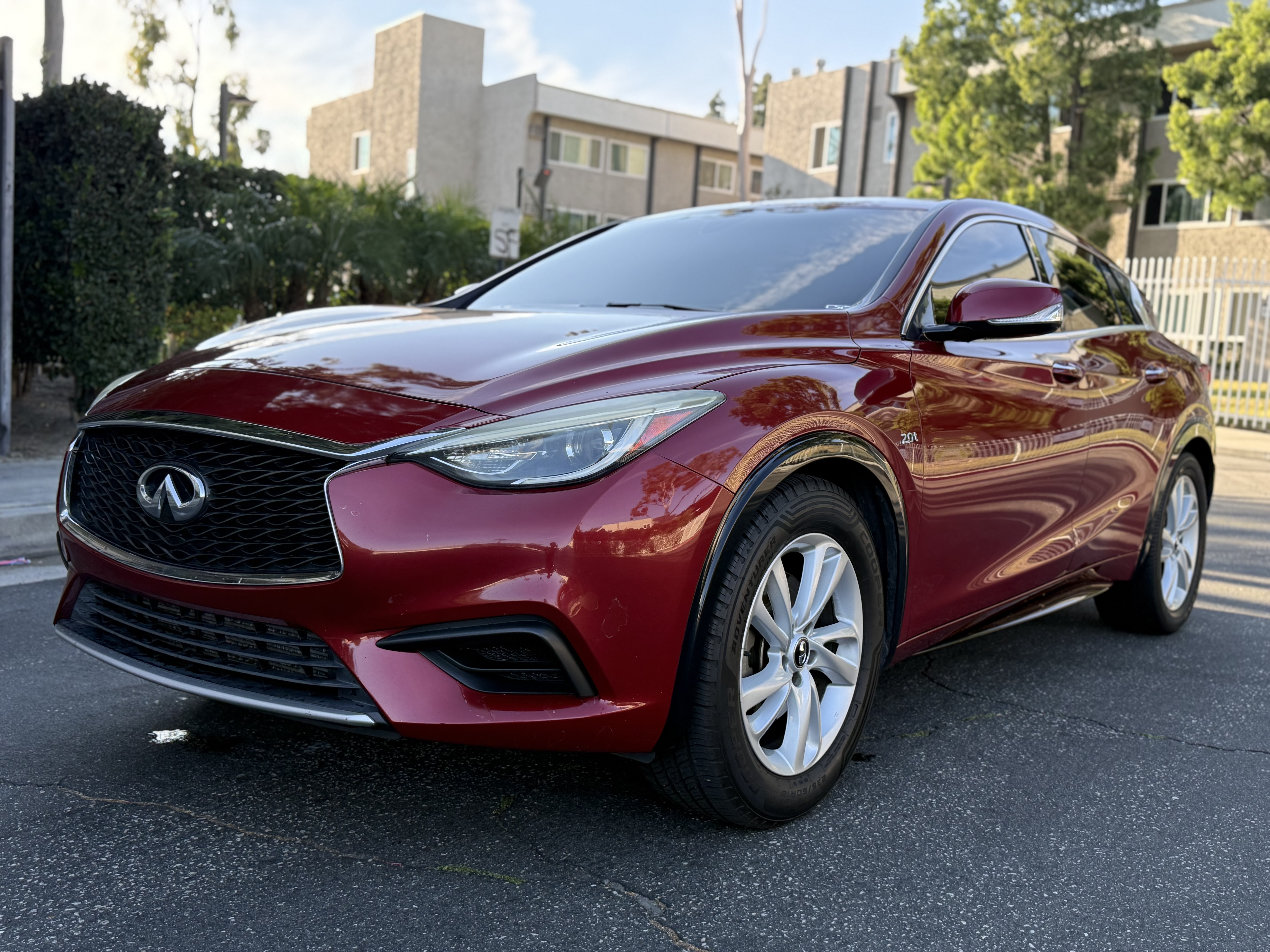 Used 2018 INFINITI QX30