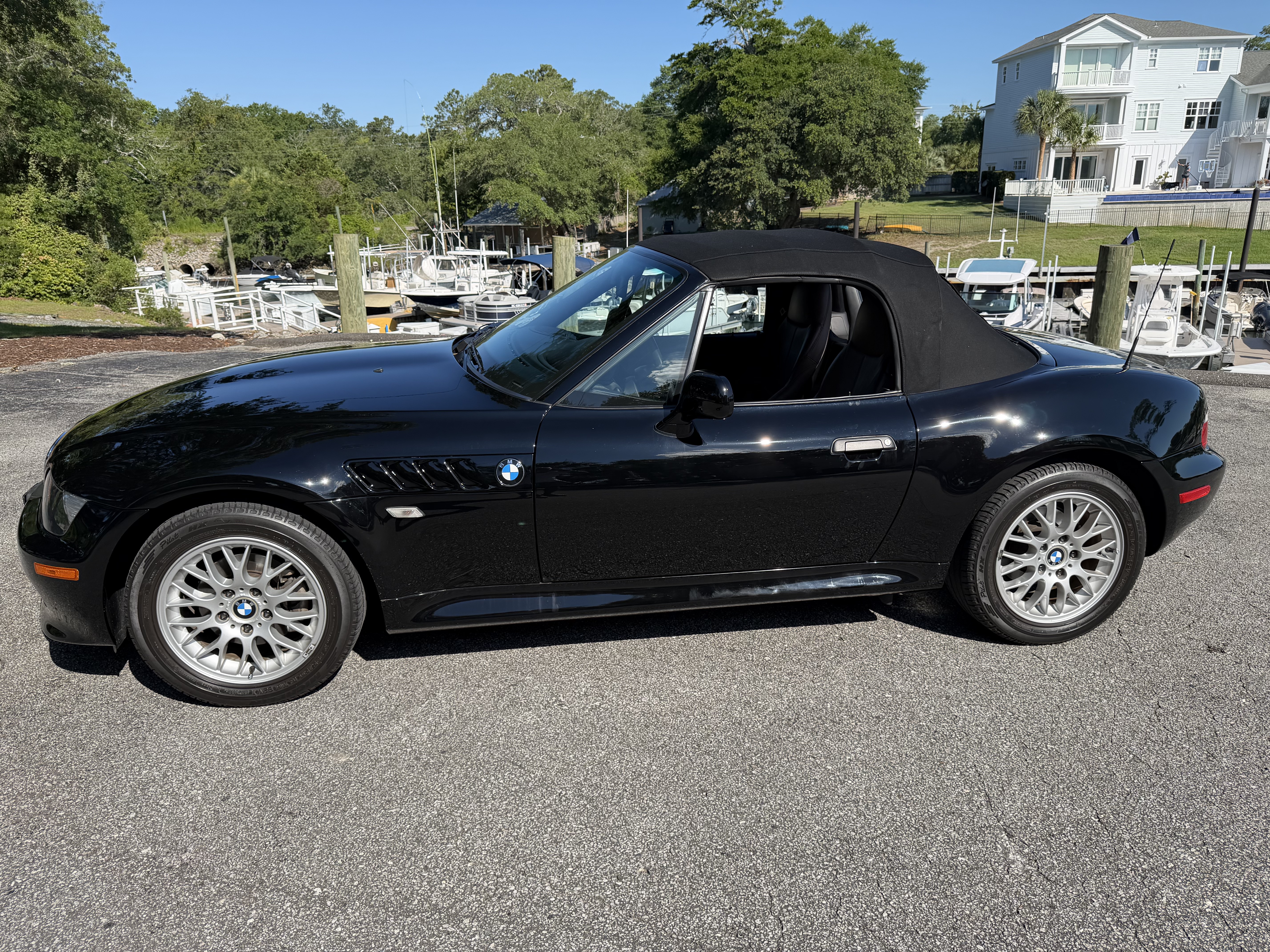Used 2002 BMW Z3 2.5i
